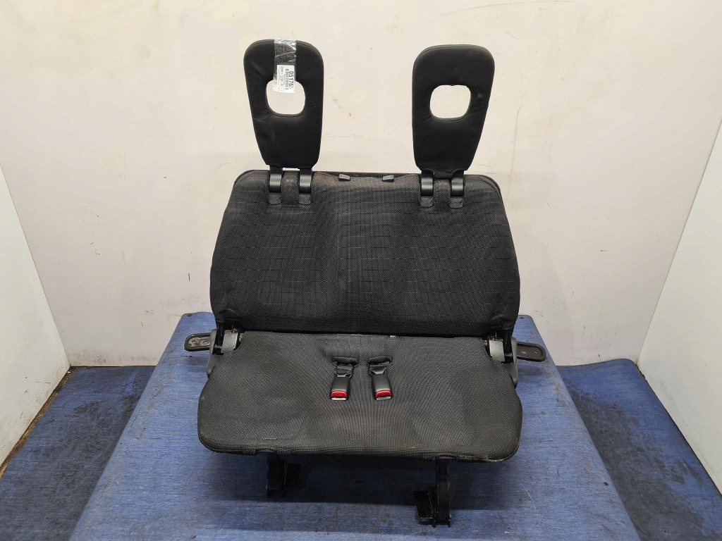 CITROEN C-CROSSER кресла диван 3