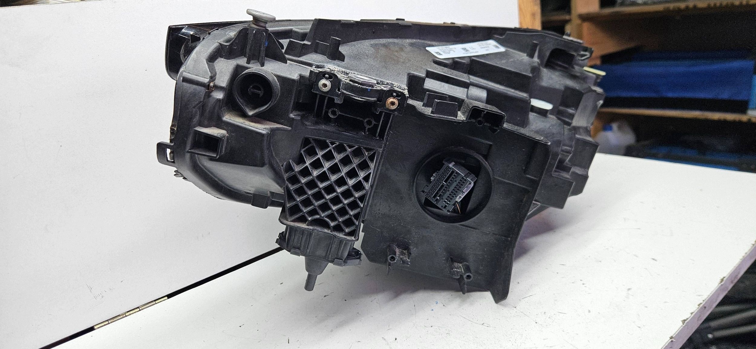 BMW 2 G42 shadow line light right front front Reflektor 8083636