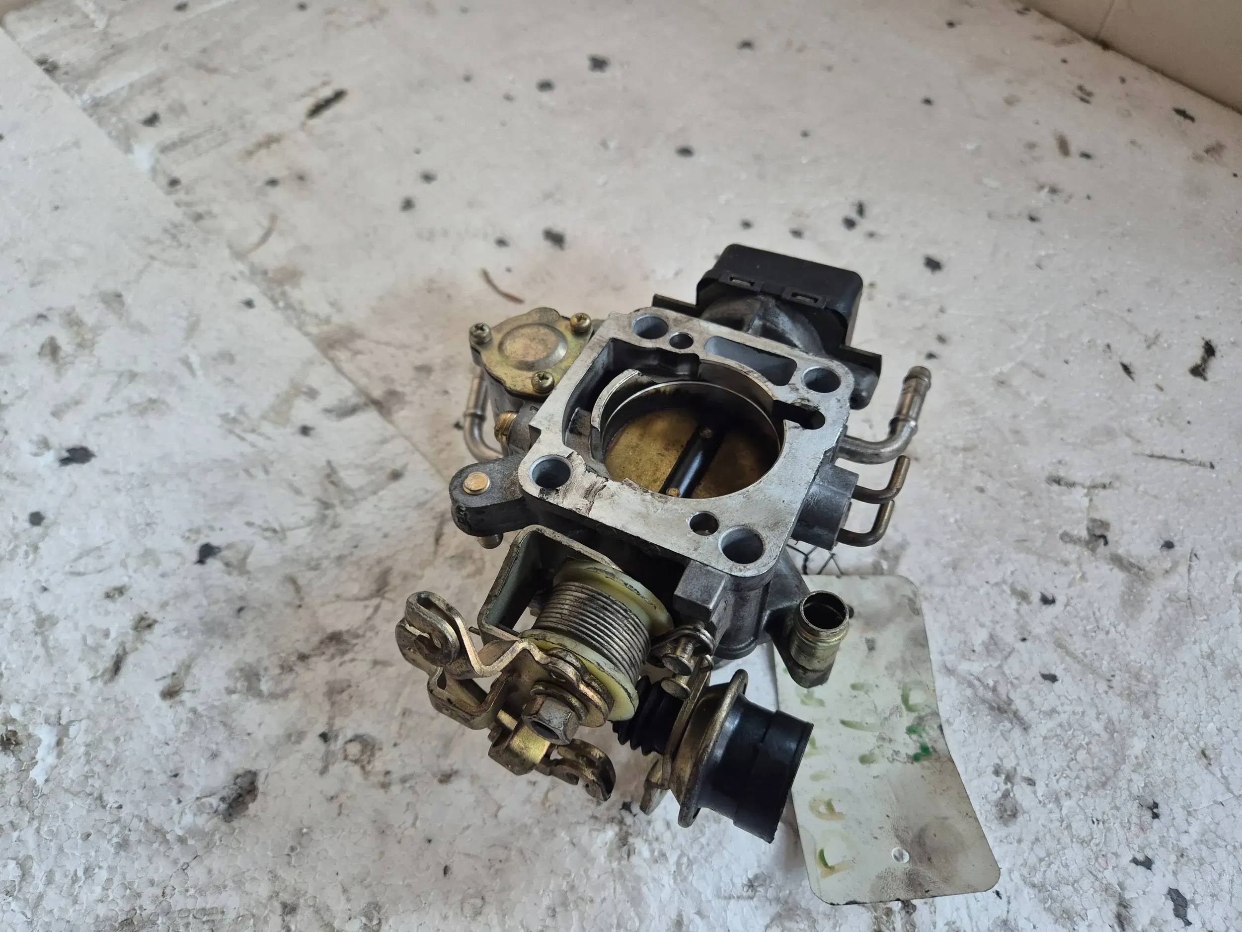 Valvola a farfalla 22210871 Daihatsu Gran Move 1.6 16V 91KM
