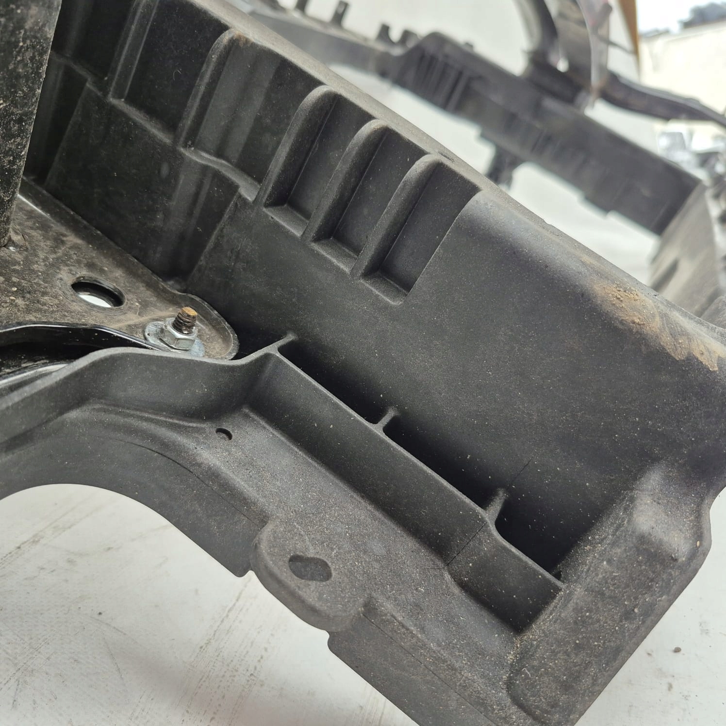 HYUNDAI I30 III 17- support panel for radiators pillar sider front 64105-G4120