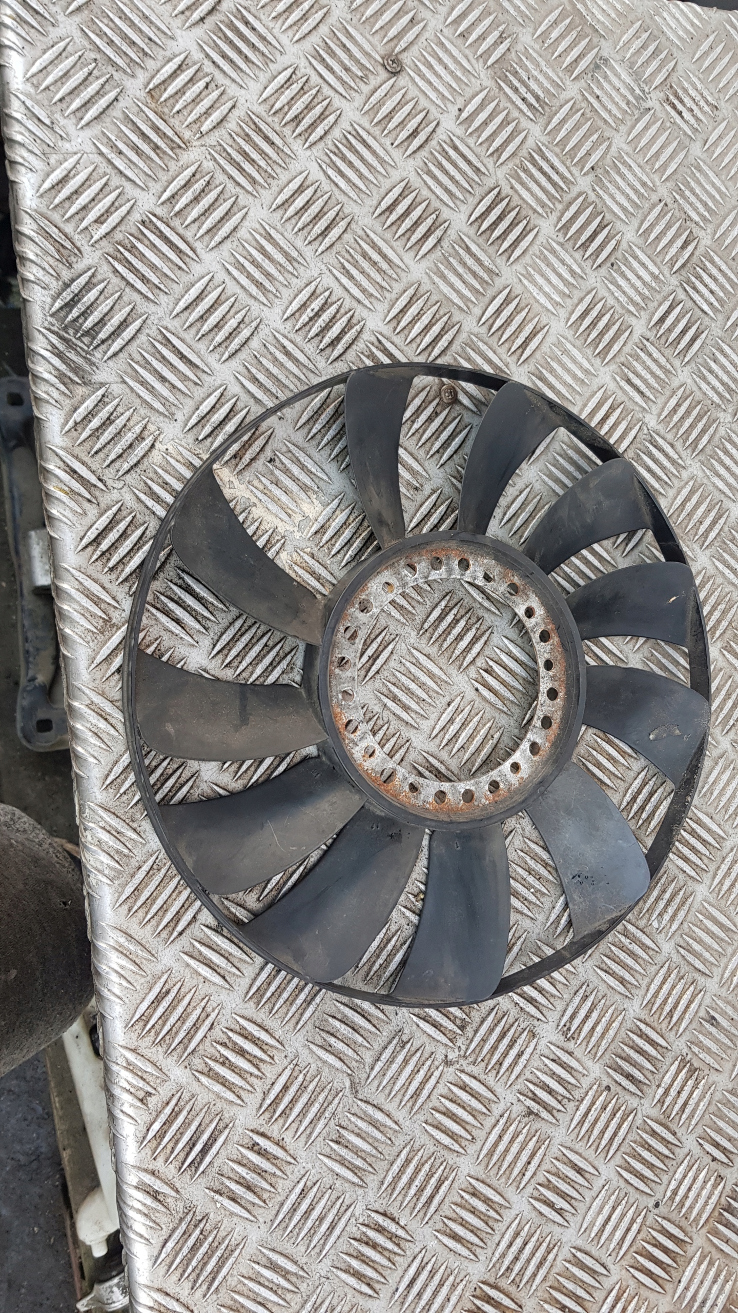 AUDI A4 B6 1.9 TDI lüfter WISCO WISKOZY 058121301B