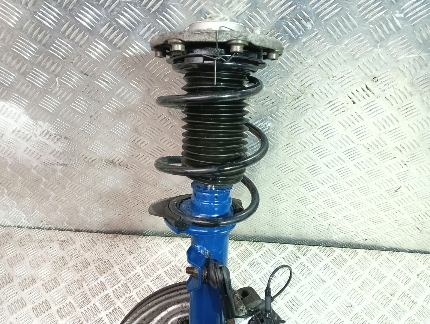 swing shock absorber right front BMW F30 (2015-2018) 3.0 D 258KM N57D30A