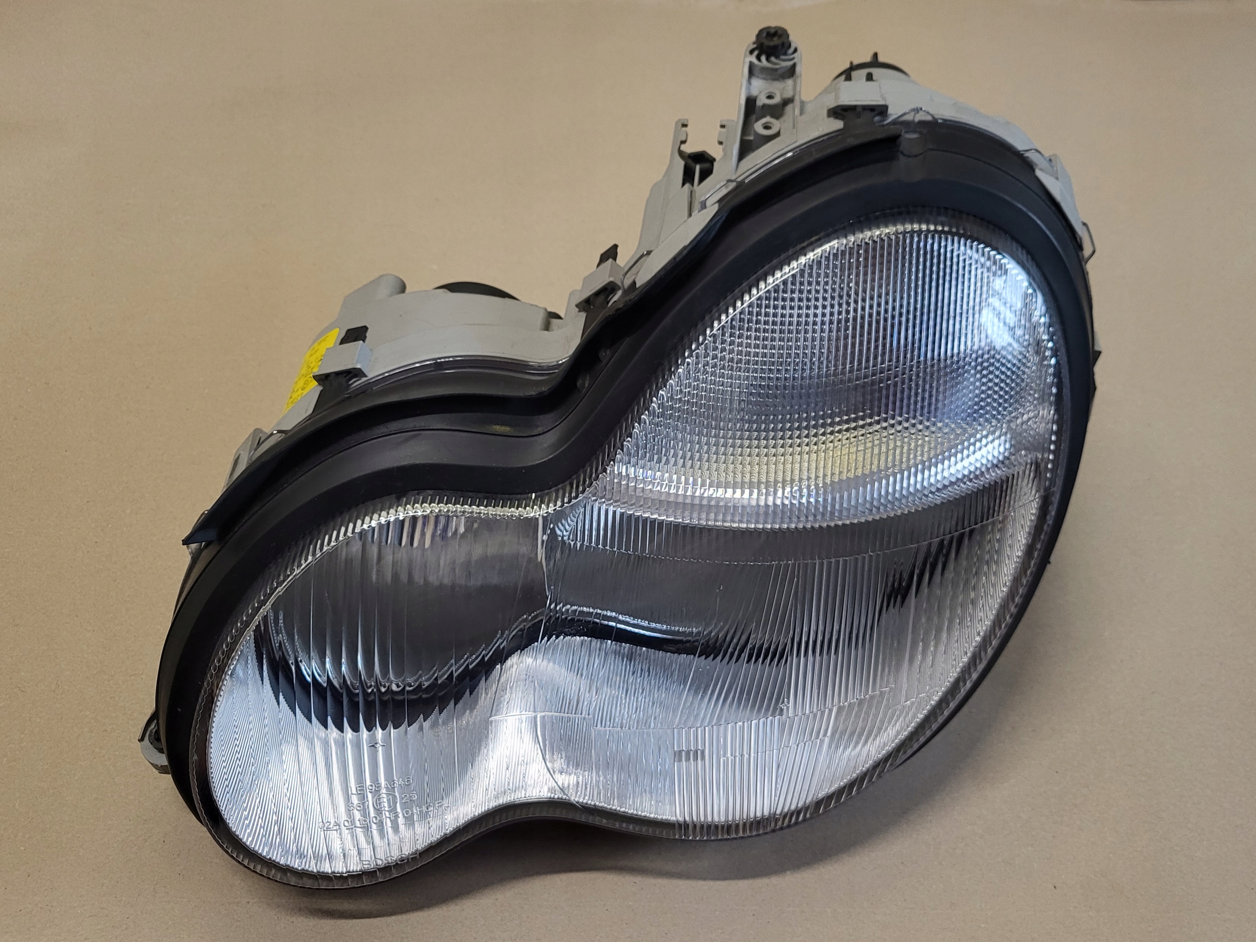 light REFLEKTOR left front MERCEDES C W203 OE EUROPA