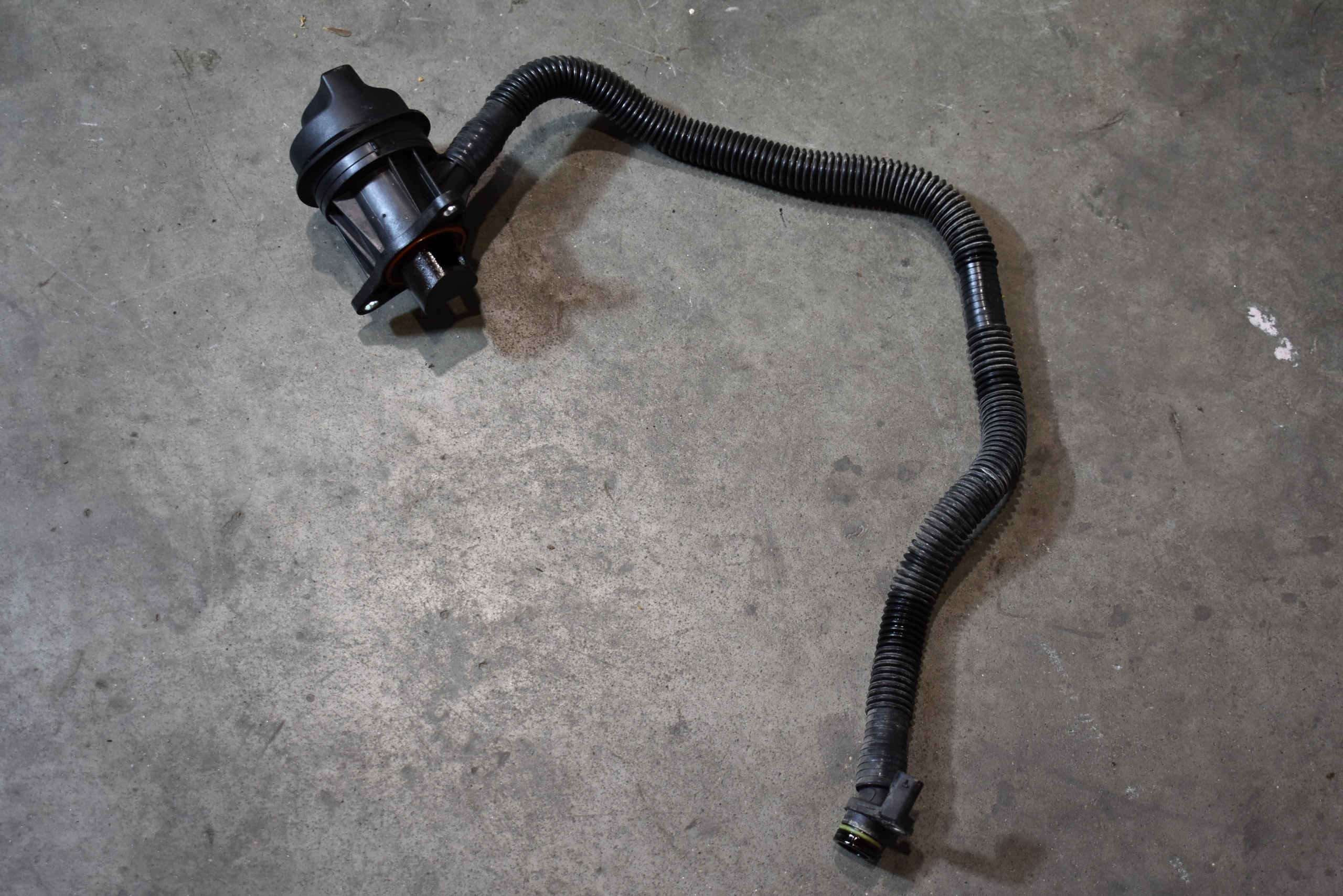 IDEALNY tappo serbatoio olio MERCEDES W177 1