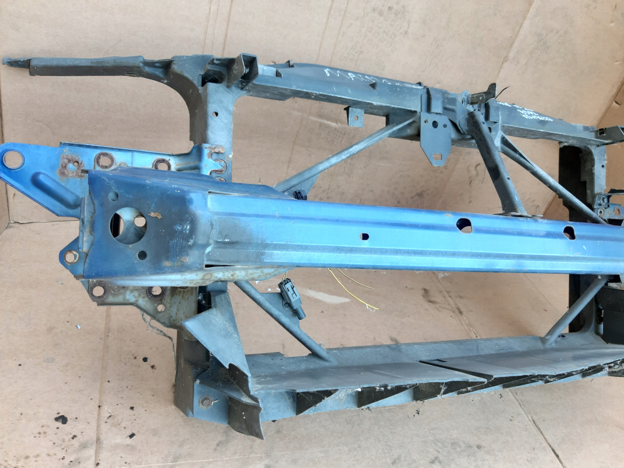 support panel for radiators pillar sider MAZDA 6 and GG FL