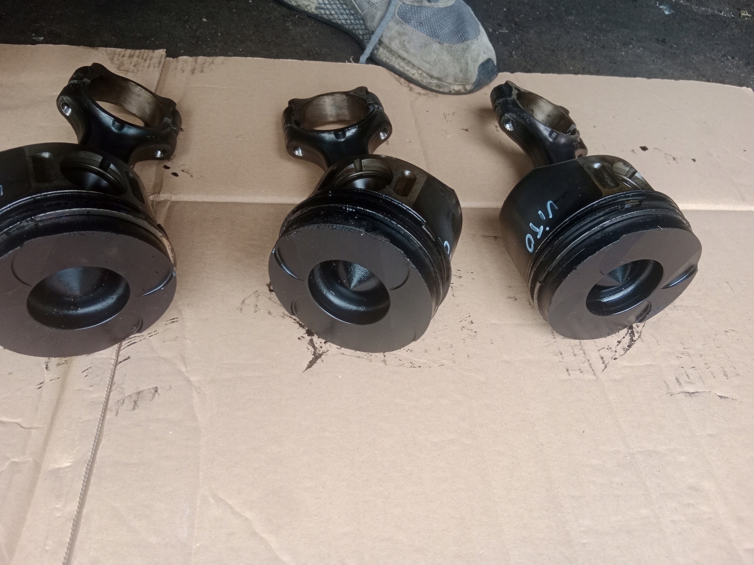 piston connecting rod MERCEDES VITO SPRINTER W638 W210 W203 2.2 CDI