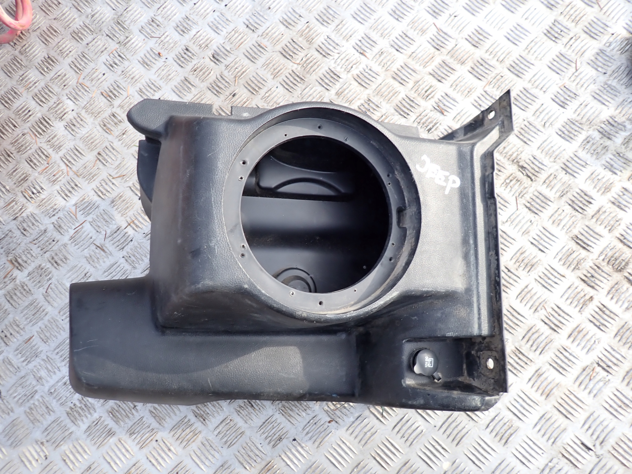 Бекон багажник панель Jeep Wrangler JK 4D 2012