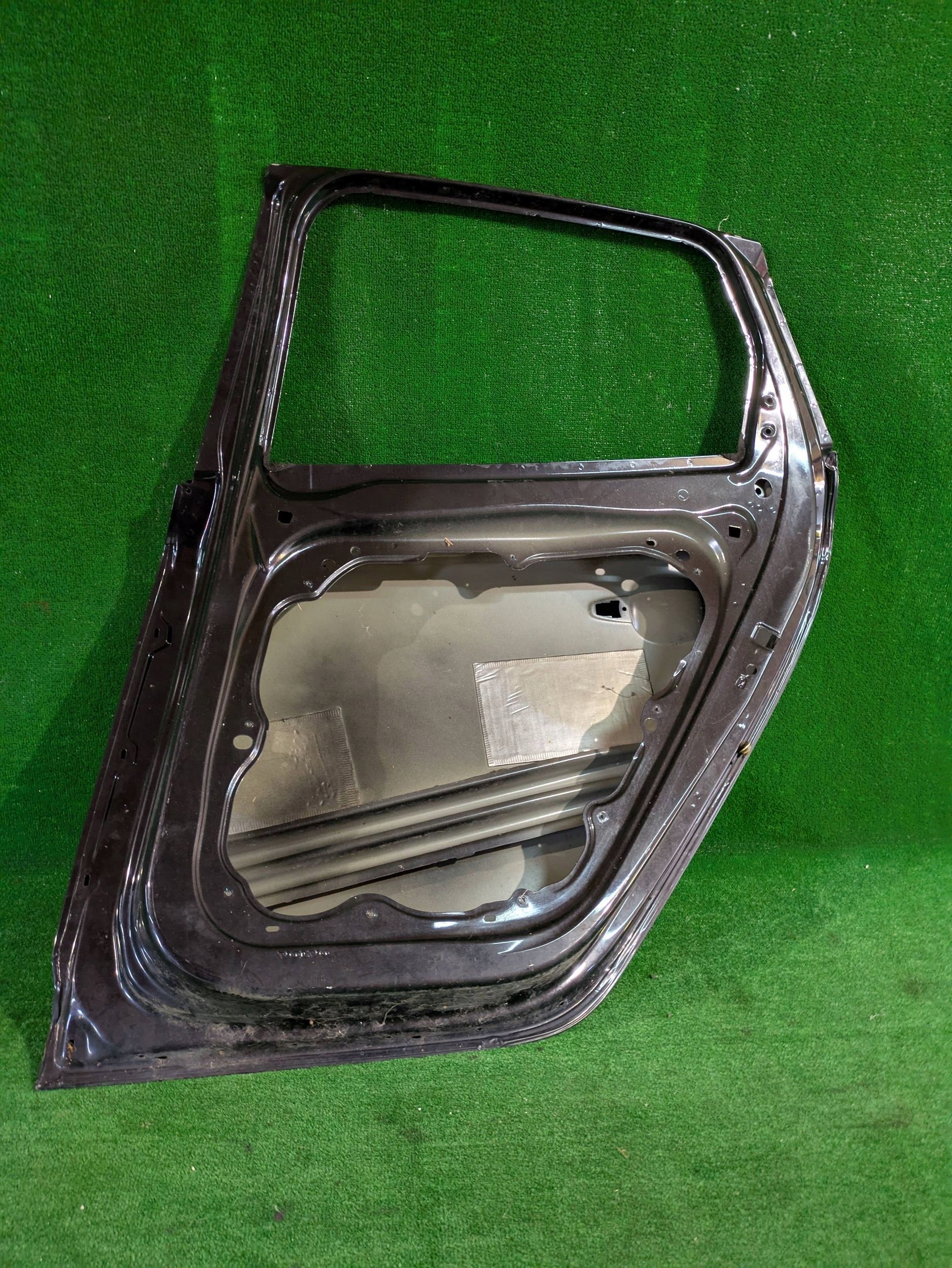door rear. right right rear part VOLVO V40 V-40