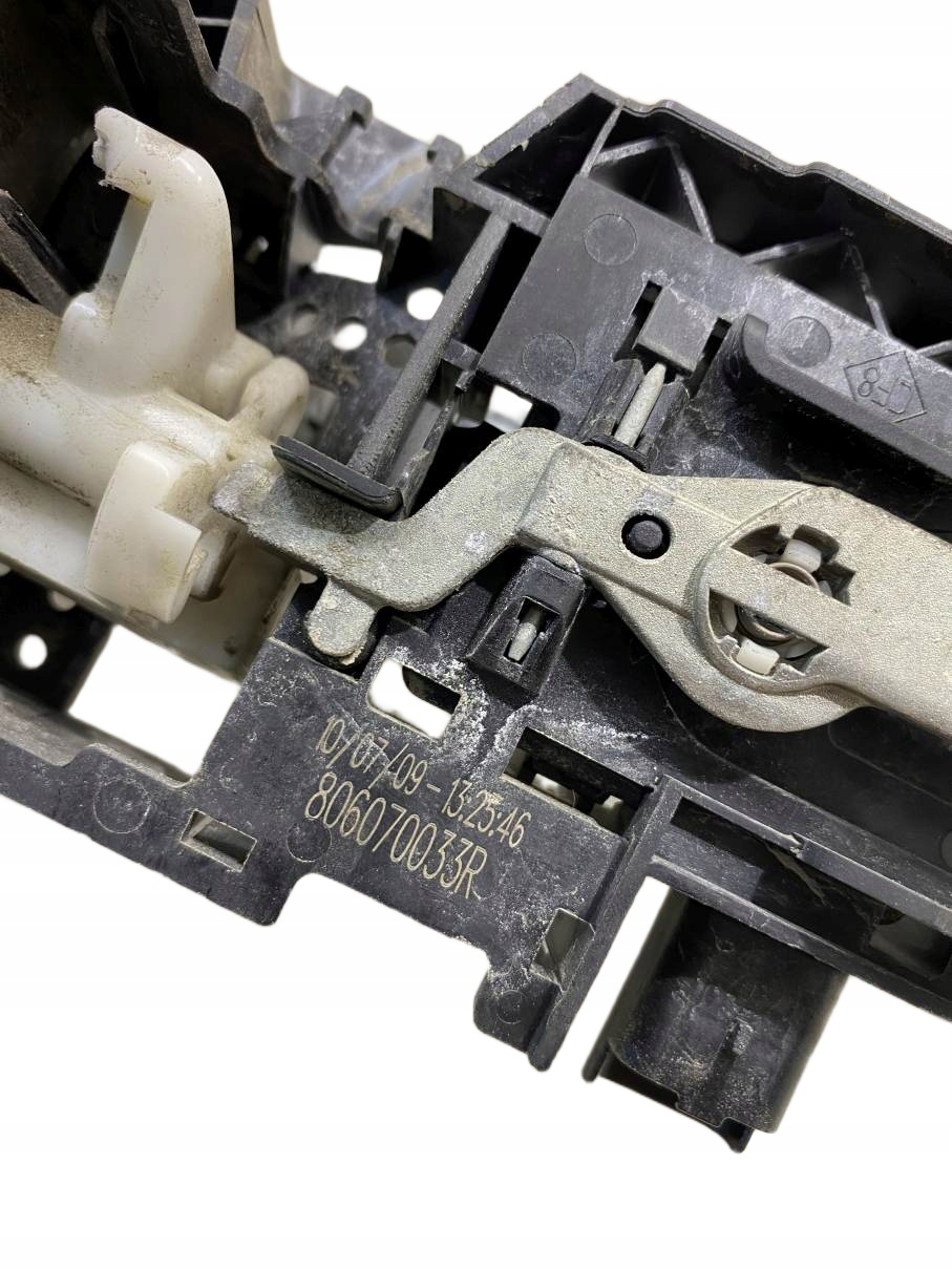 handle ZEWETRZNA left front GRAND SCENIC III 806070033R