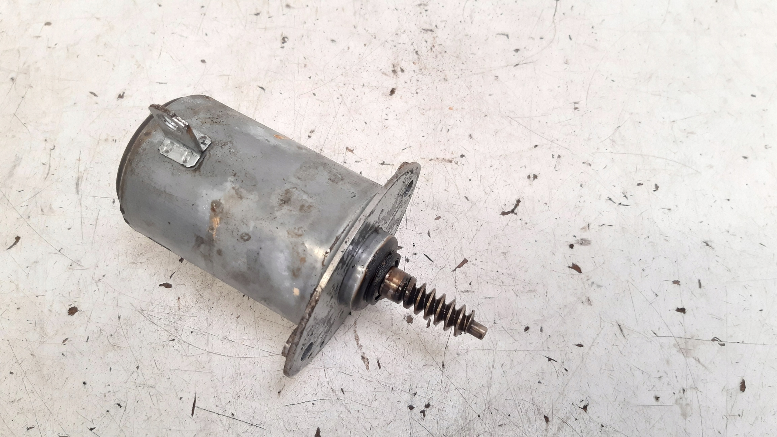 Régulateur fal de la distribution 7518204 BMW E61 525i