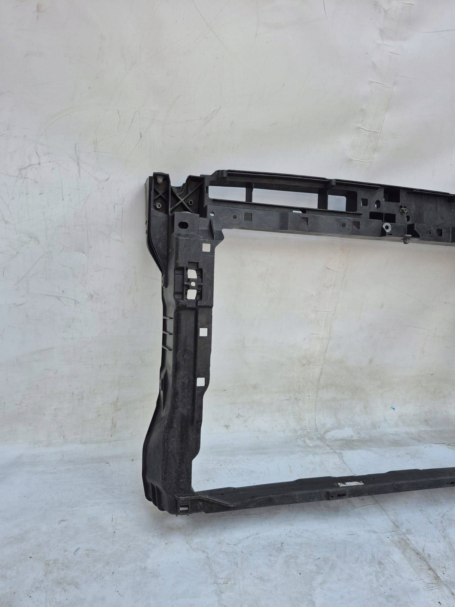 SKODA OCTAVIA IV 4 5E3 20- support panel for radiators pillar 5E3807588A