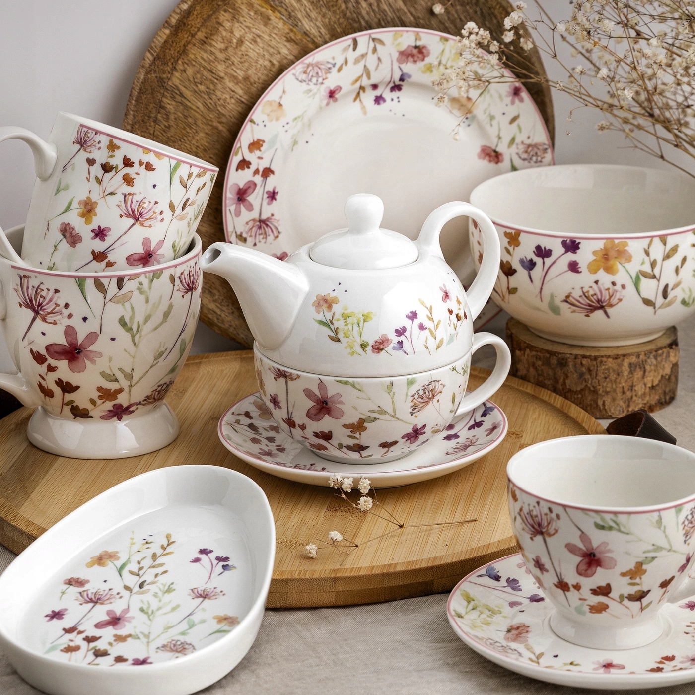 Filiżanka ze Spodkiem Porcelanowa Wiosenna Kwiaty Florina Lea 240 ml Marka Florina