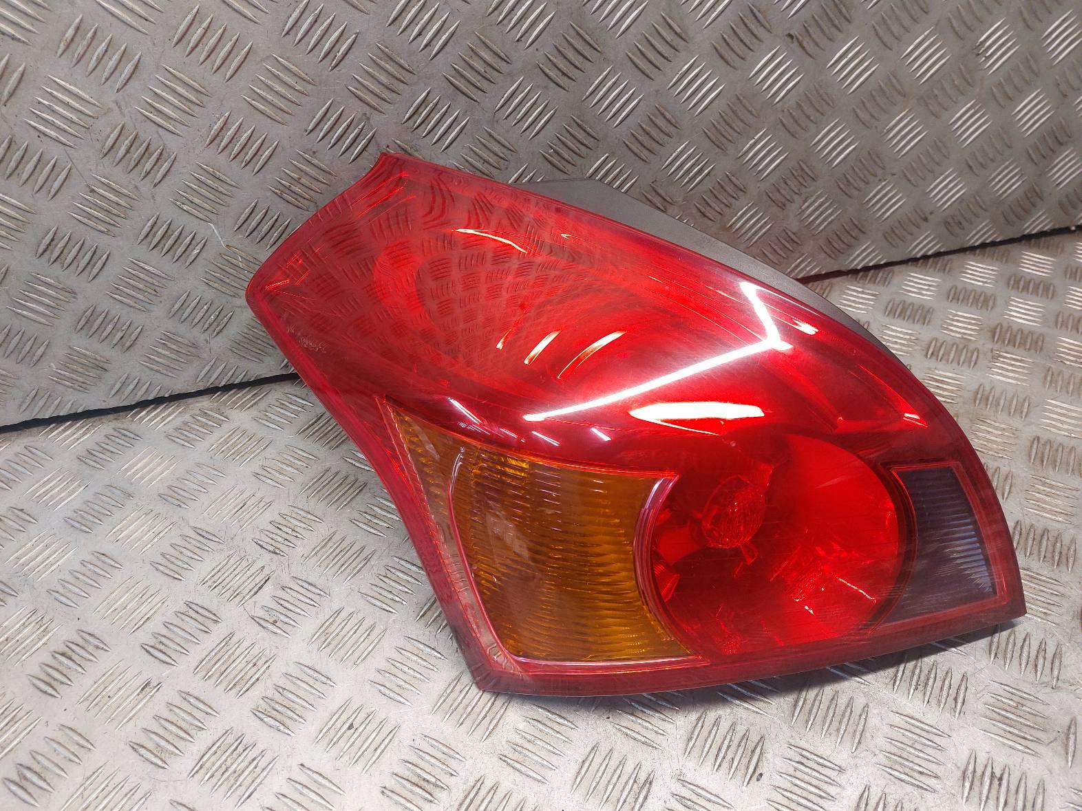 light left rear part KIA PROCEED and 92401-1H5