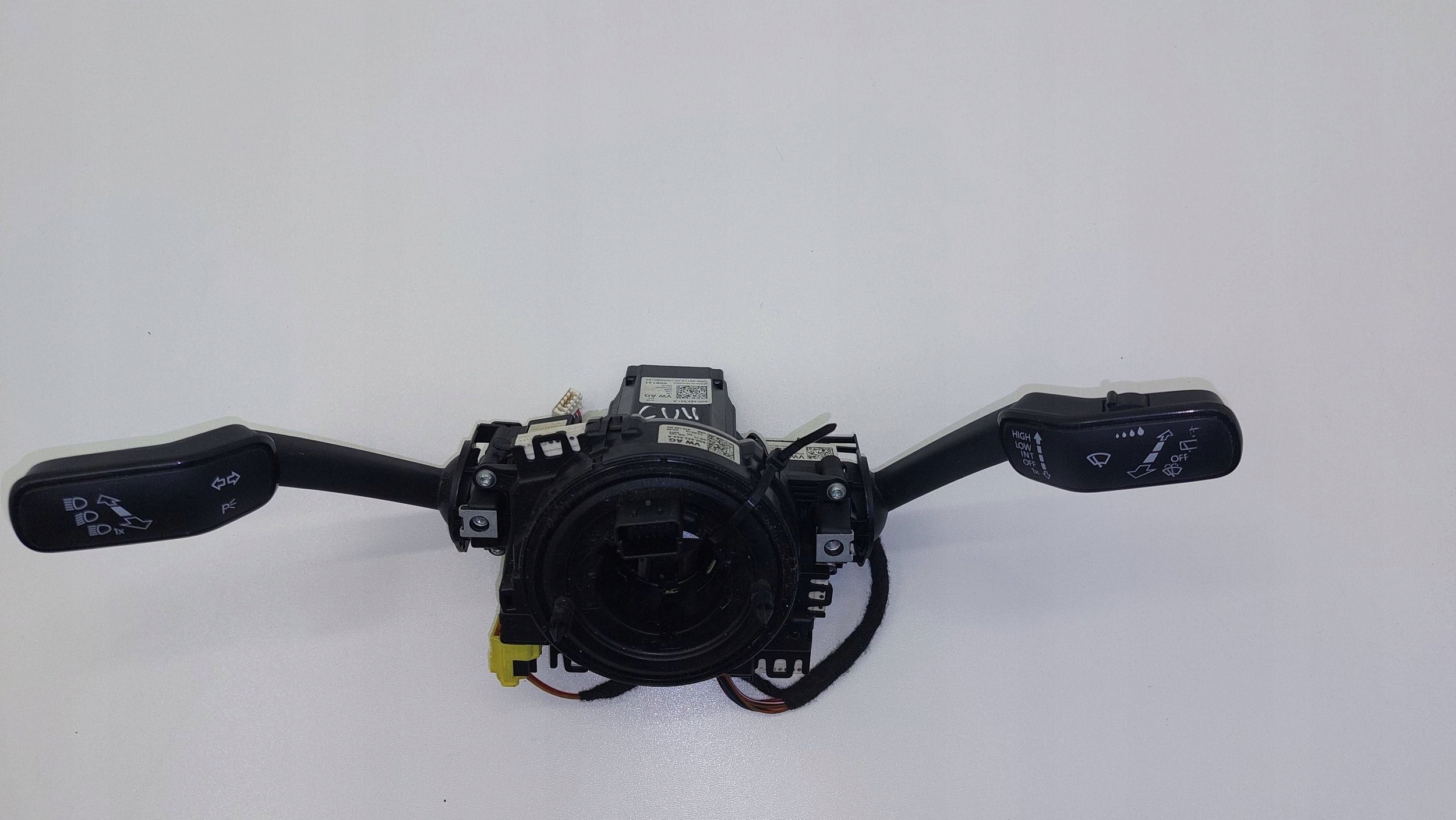 GOLF VII TIGUAN OCTAVIA III control ring steering wheel levers and controls 5Q0953569A