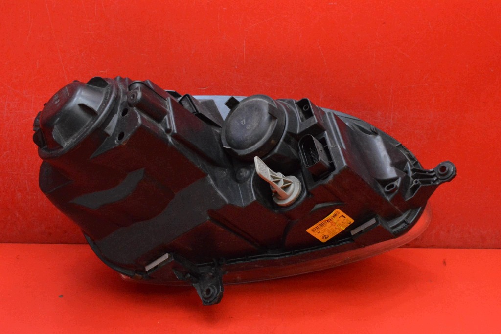 REFLEKTOR left light front EU 1K6941005N VW GOLF 5 V 03-09