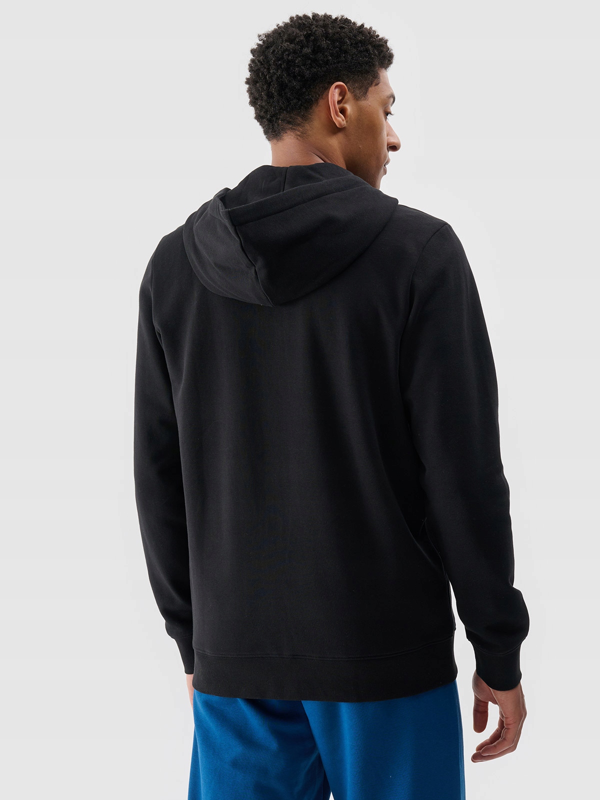 BLUZA MĘSKA 4F ROZPINANA Z KAPTUREM CZARNA BAWEŁNA SPORTOWA XL Model 4FWMM00TSWSM1768