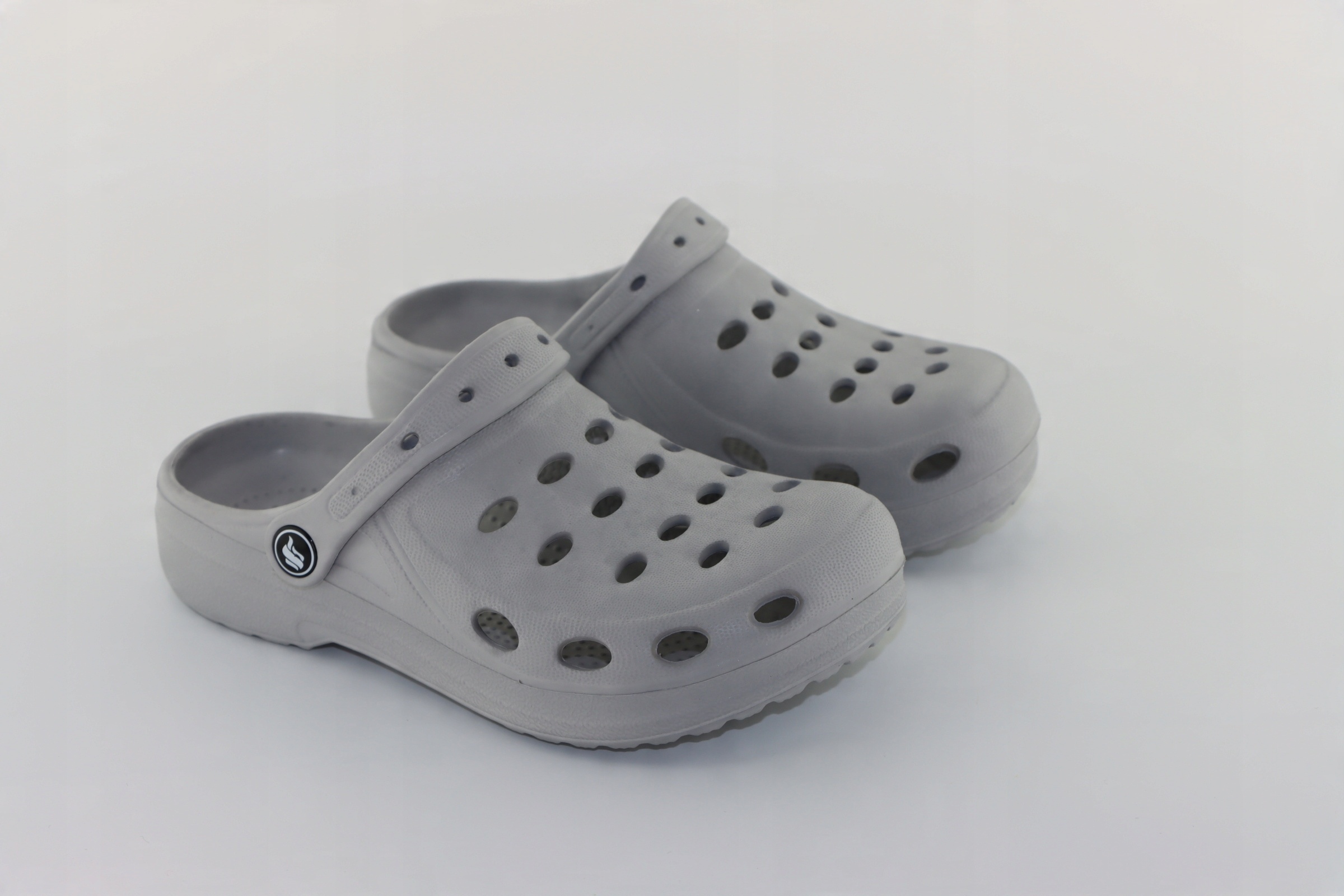 

Kroksy Basen Plaża Ogród Damskie Lato F-002 R.37