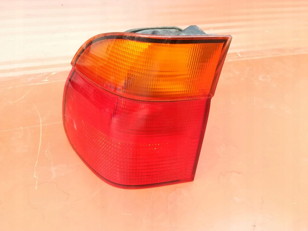 фонарь левый E39 Touring в крыло