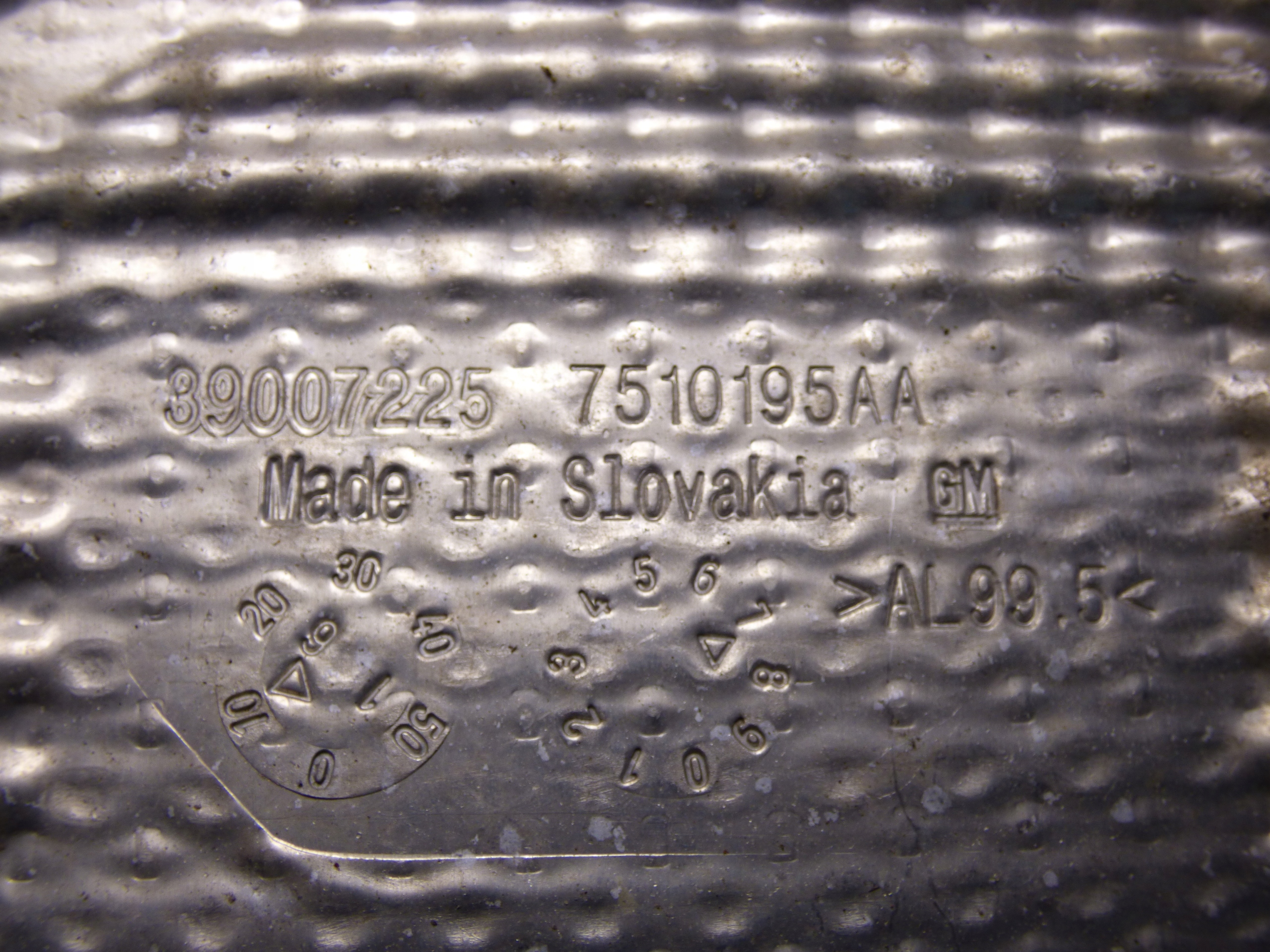 Blende Abdeckung termiczna 39007225 OPEL ASTRA K V