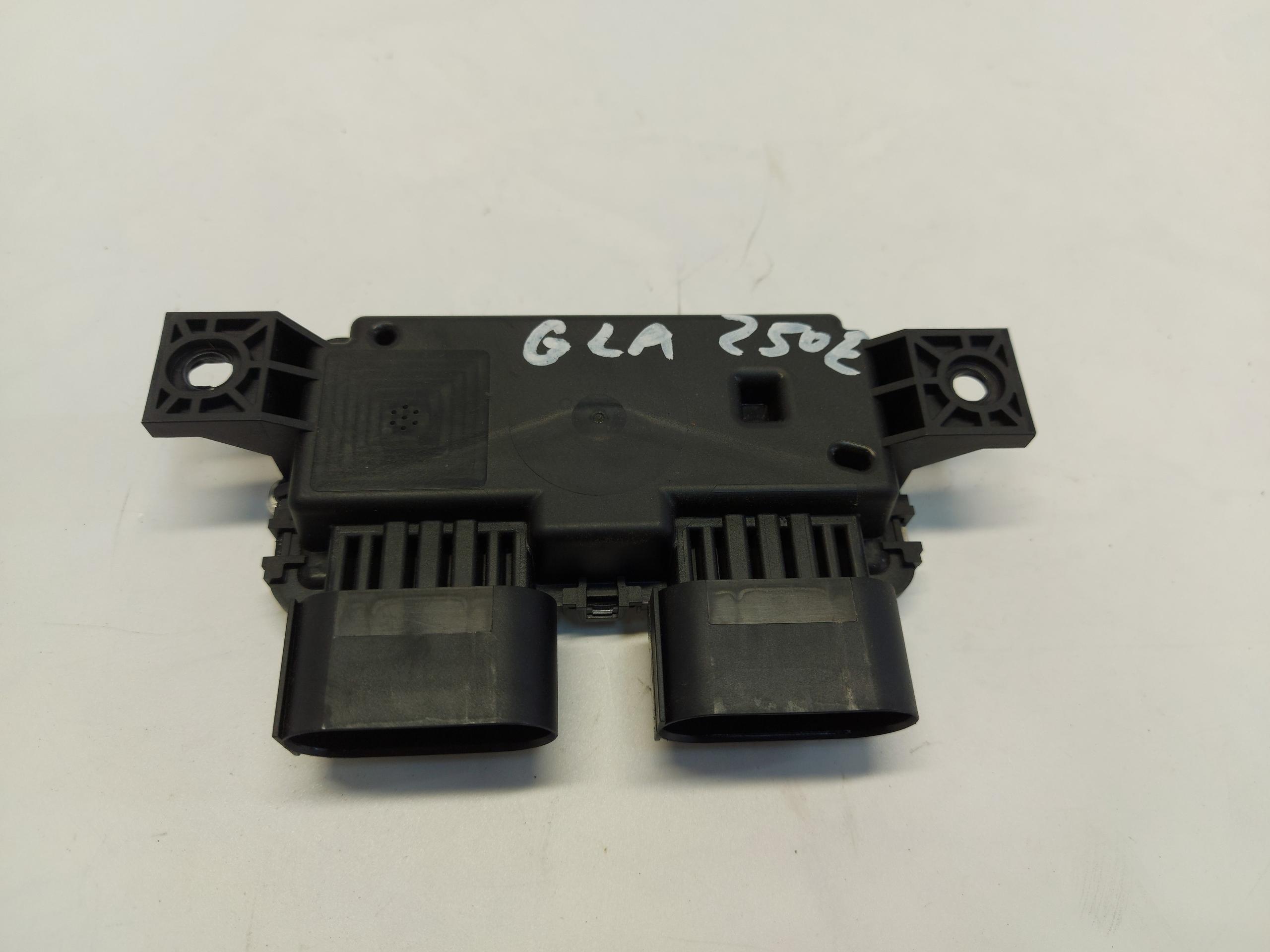 Mercedes GLA 250e LIFT H247 module control unit A0009008214