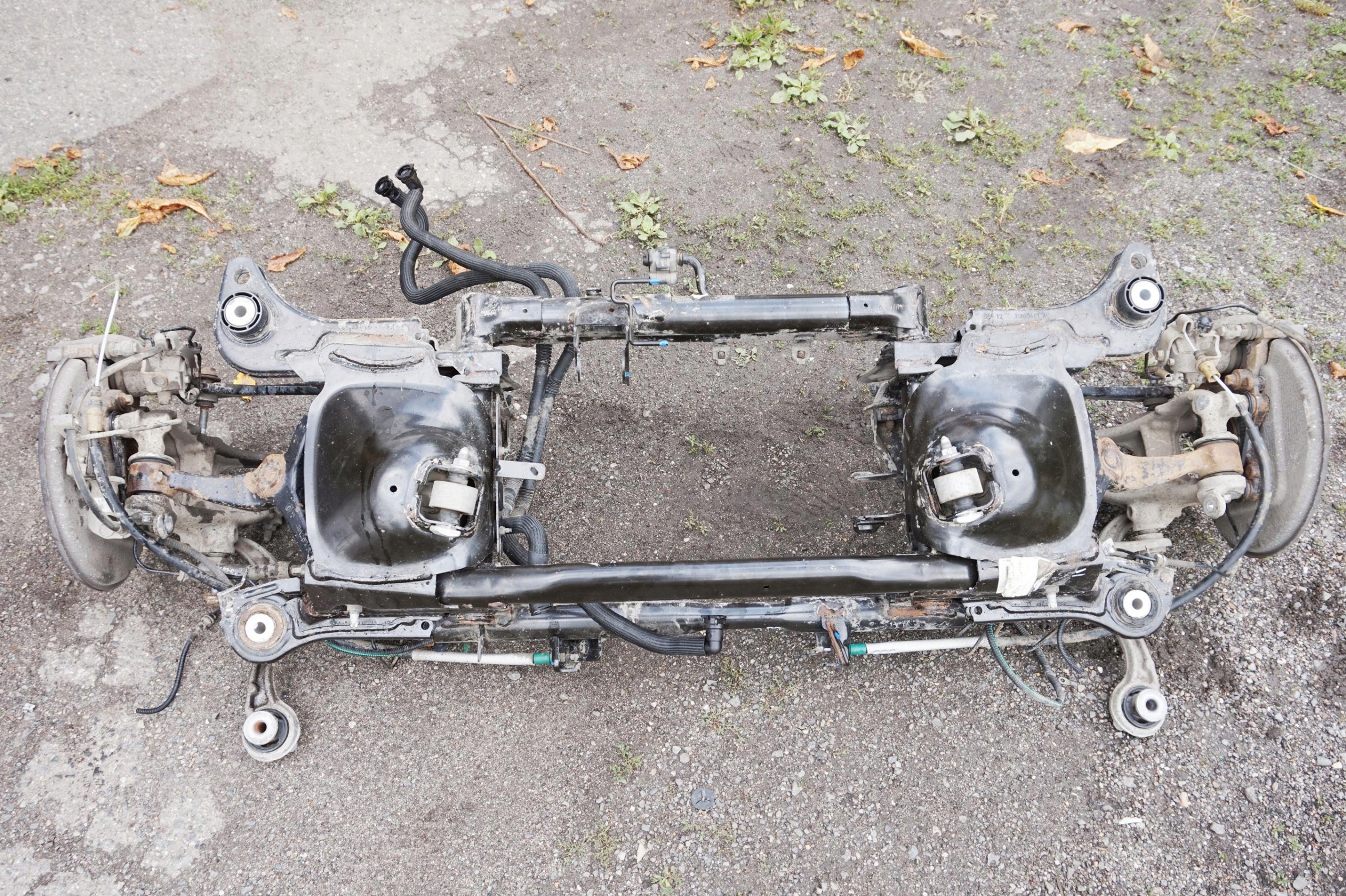 OŚ BELKA TYLNA PEUGEOT 508 RXH 2.0 HYBRYDA