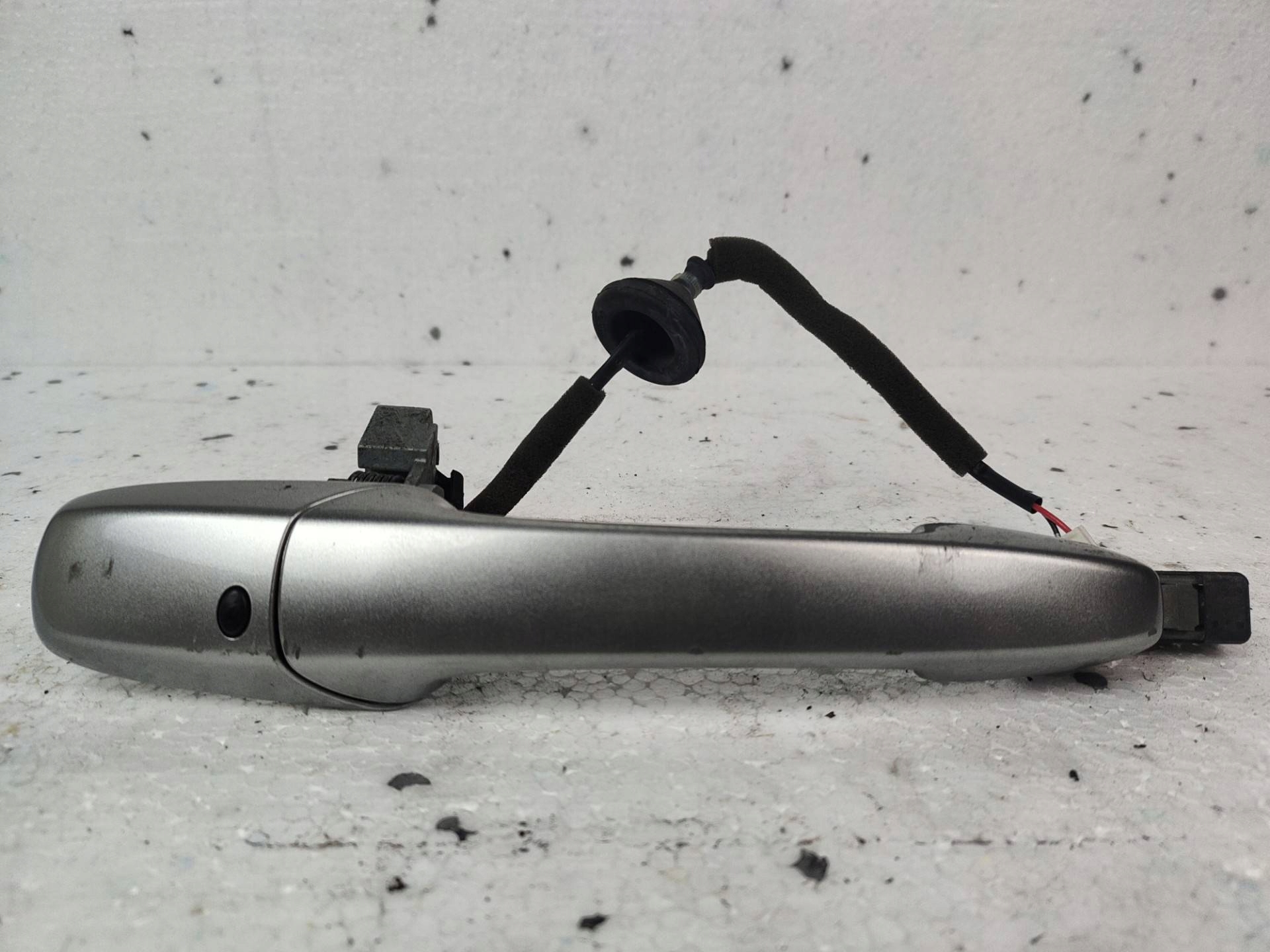 handle exterior door front right side Mazda CX-9 facelift 2010