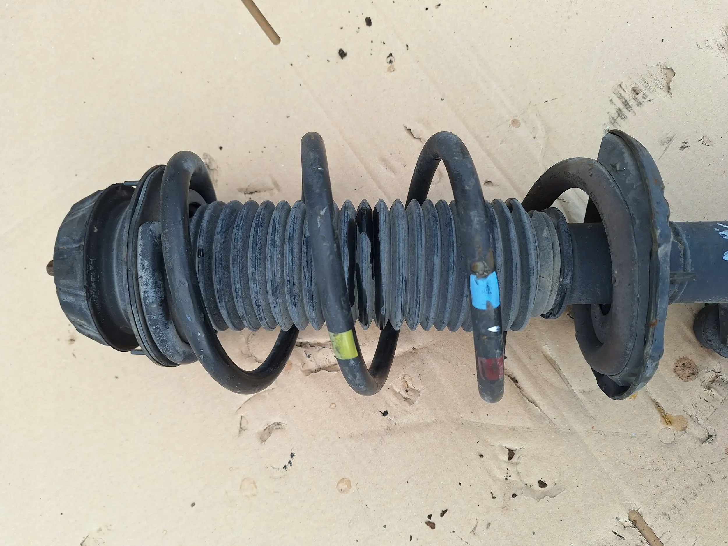 shock absorber front left KIA Picanto III 18