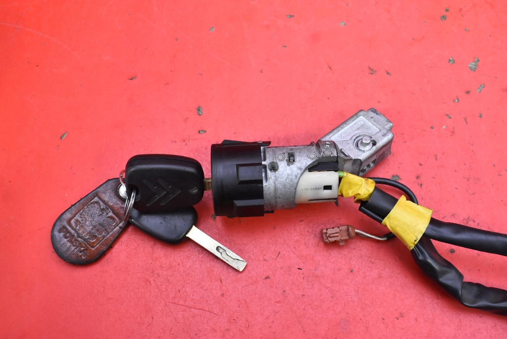 ignition key N0501413 CITROEN C3 1 and 1.6 16V 110 KM 02-10