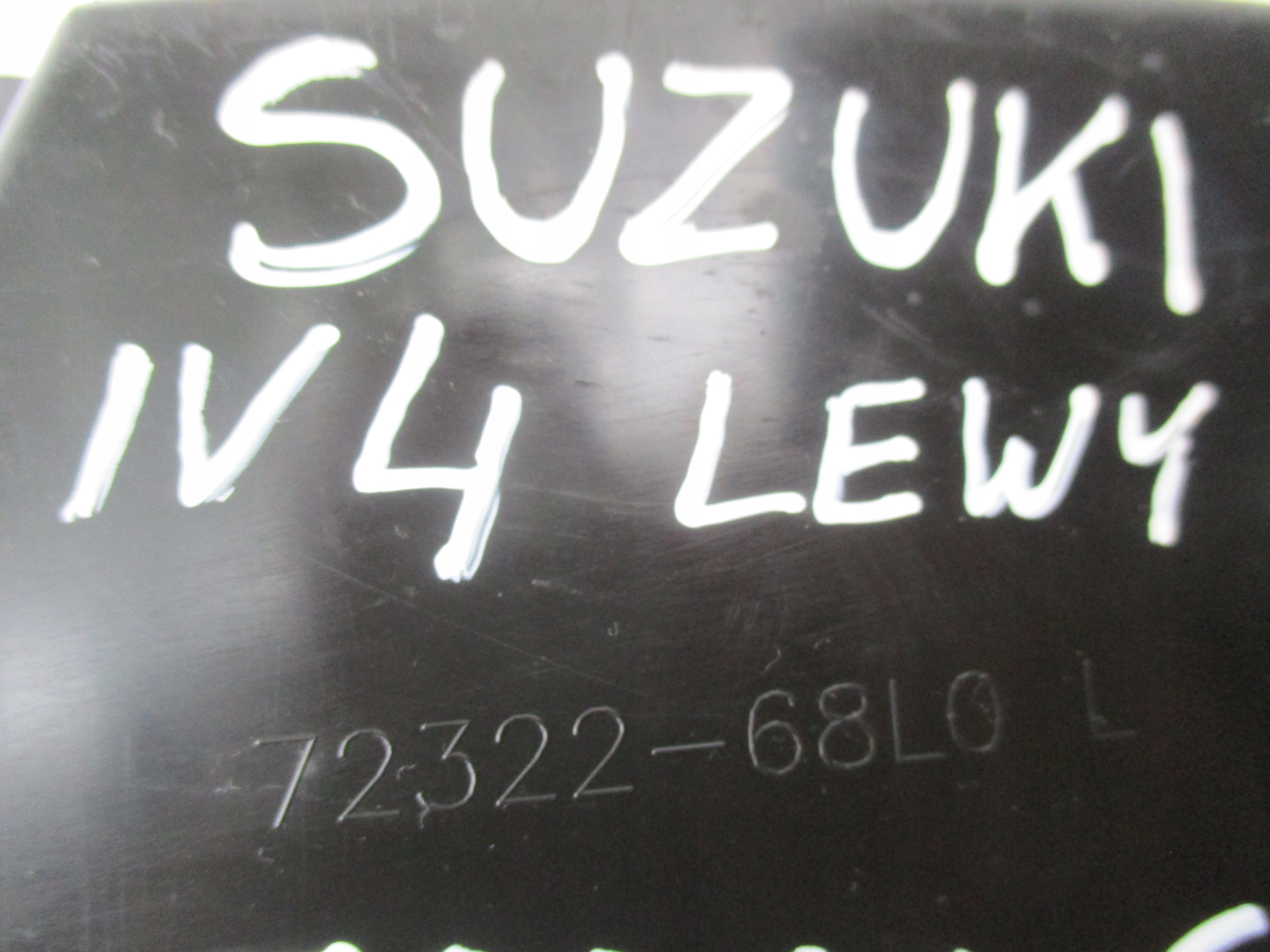 mudguard left front front Suzuki Swift 4 IV 72322-68L0 L