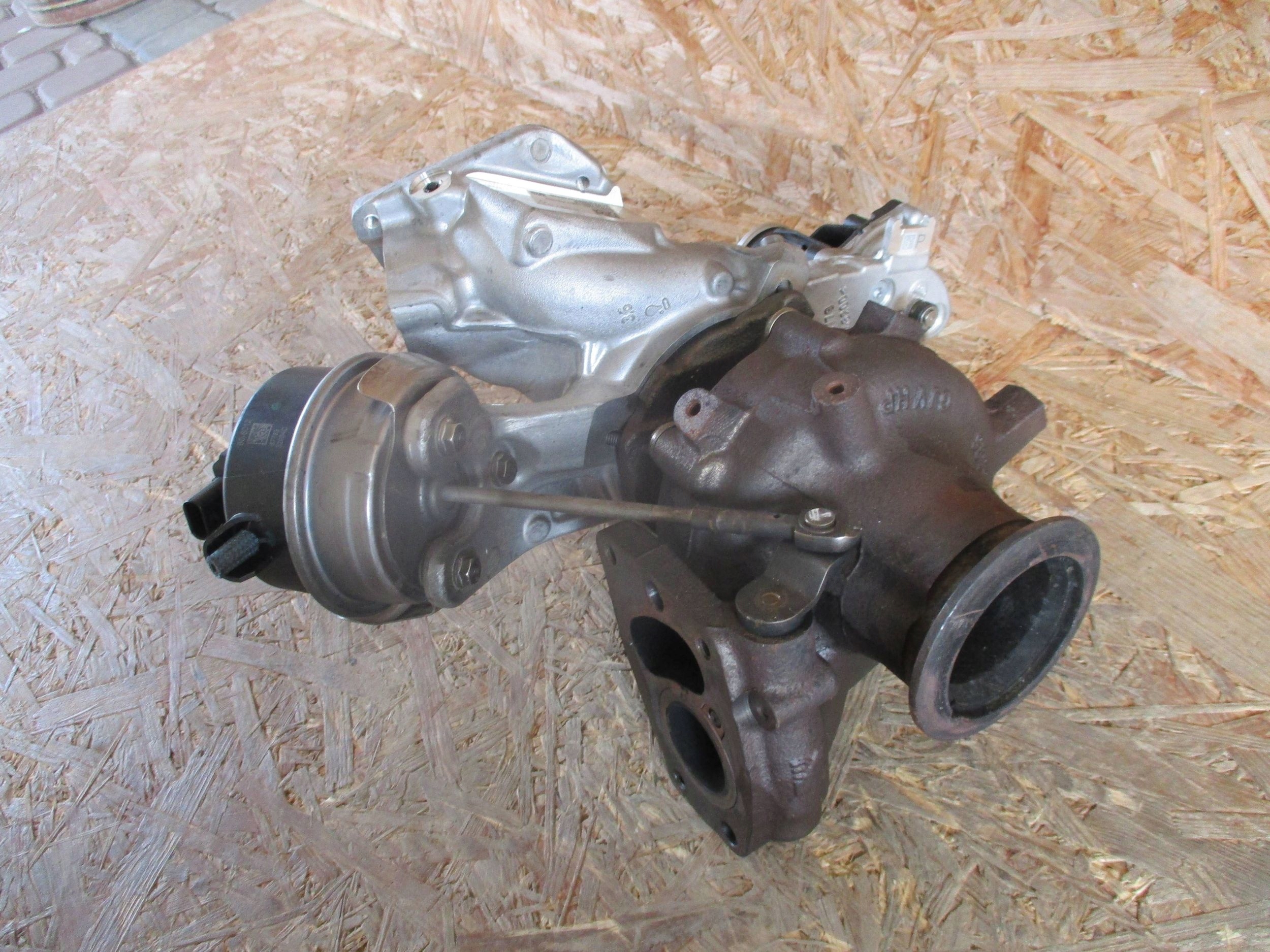turbo BMW G30 G31 G11 G12 SERIA G 2.0D