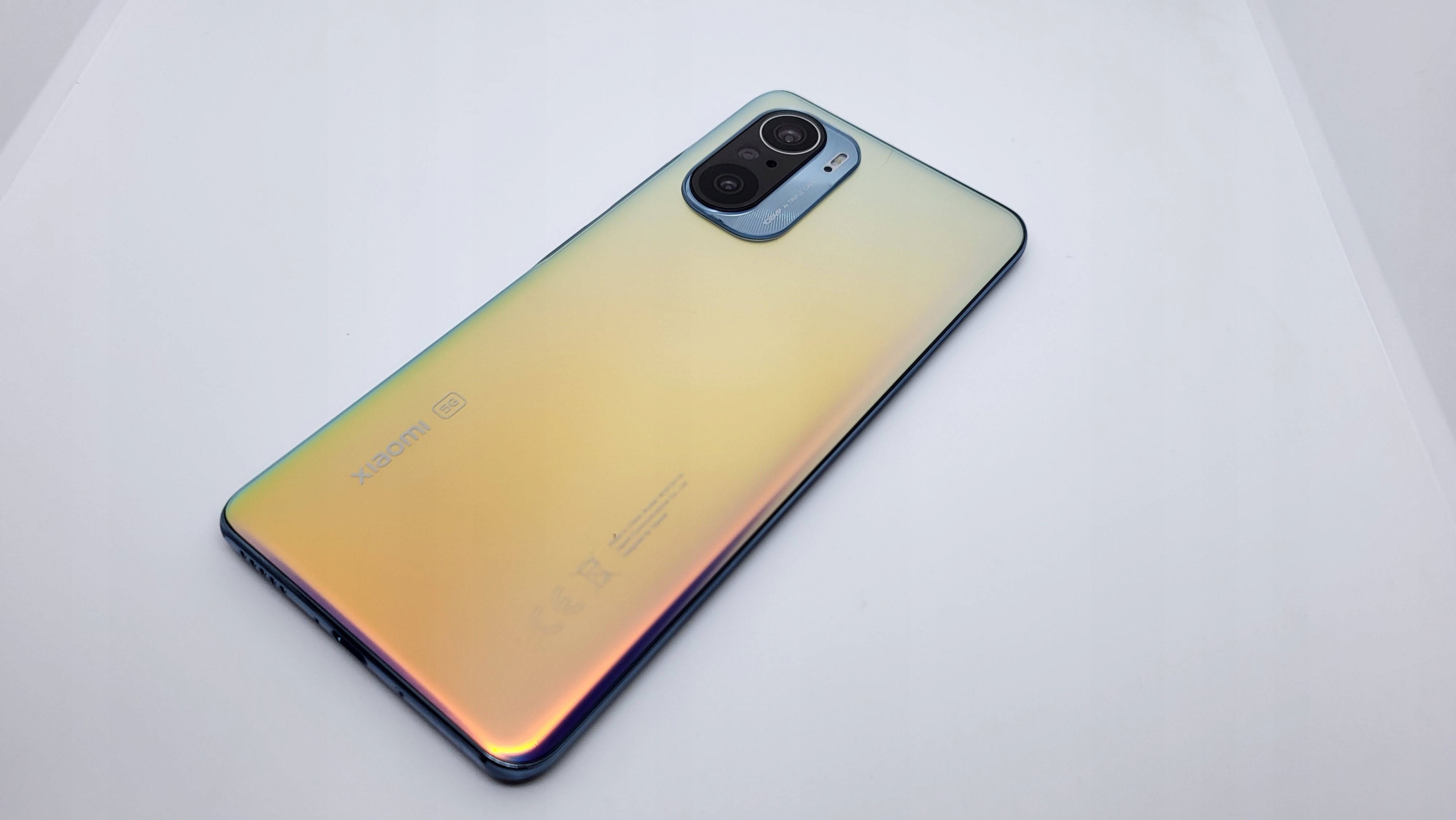 ATRAPA, REPLIKA TELEFONU XIAOMI MI 11i