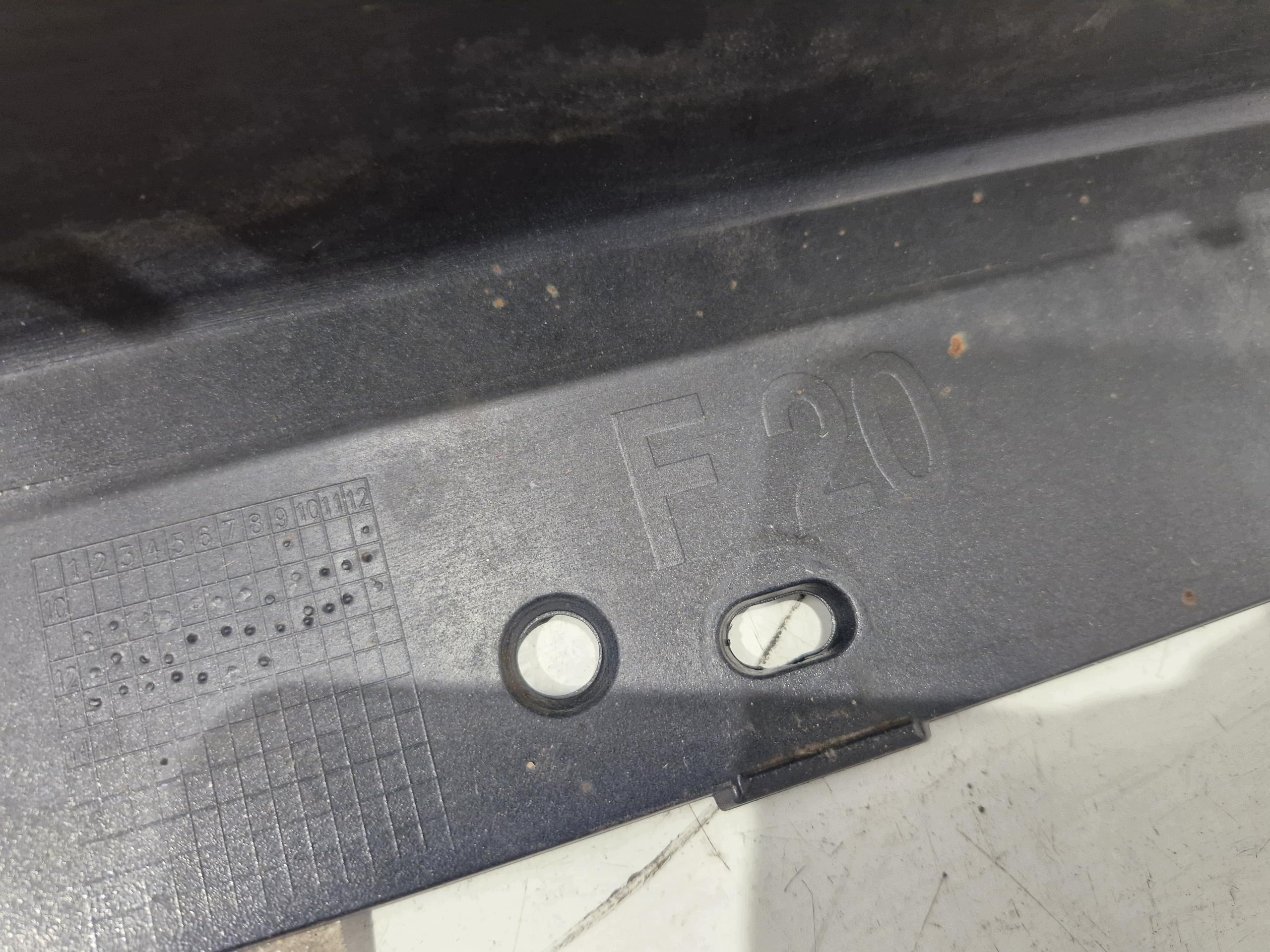 7287827 BMW F20 F21 moulding cap threshold left 475