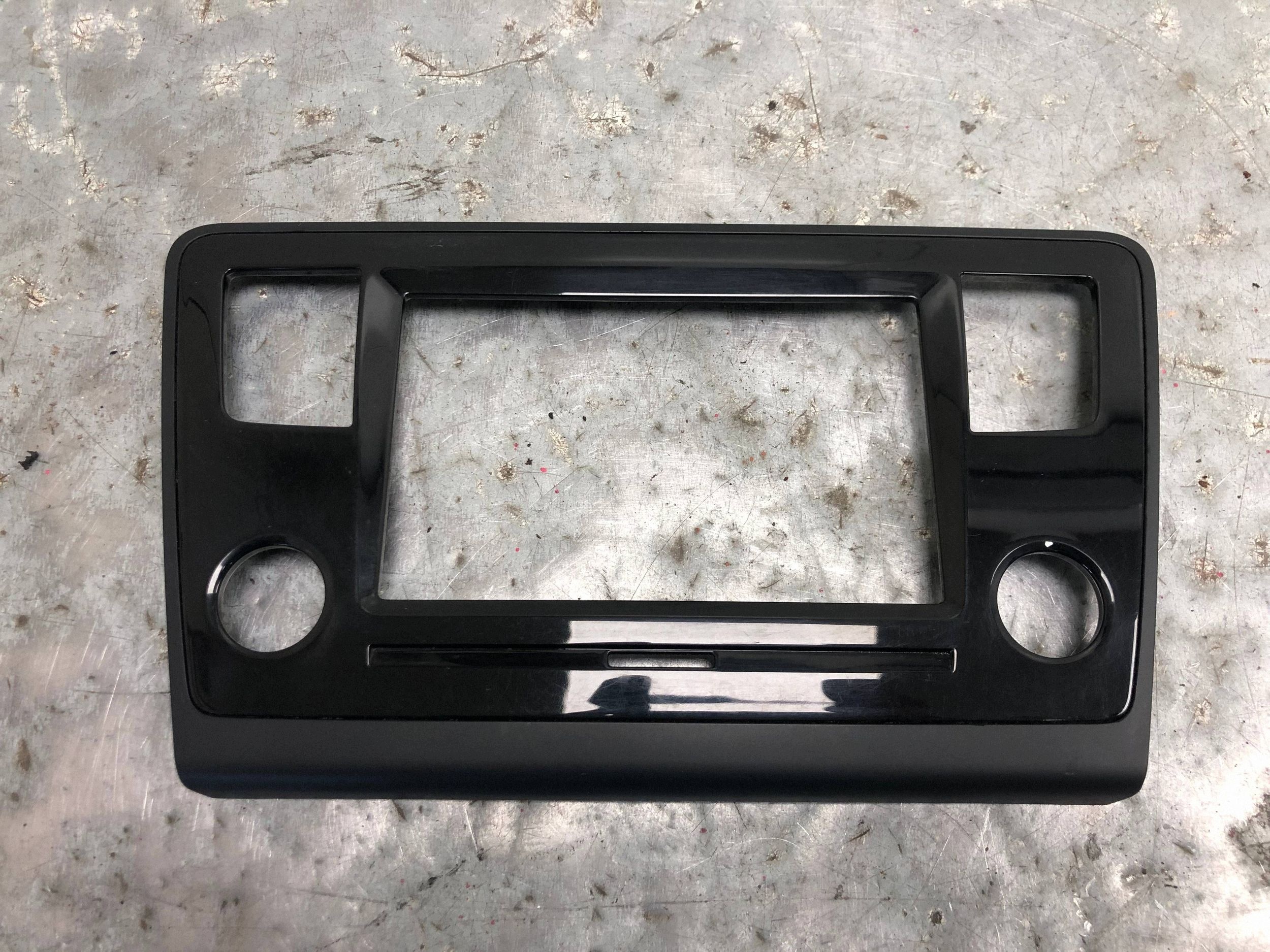 RÁM PANELU klimatizaci SKODA RAPID MCR66626301