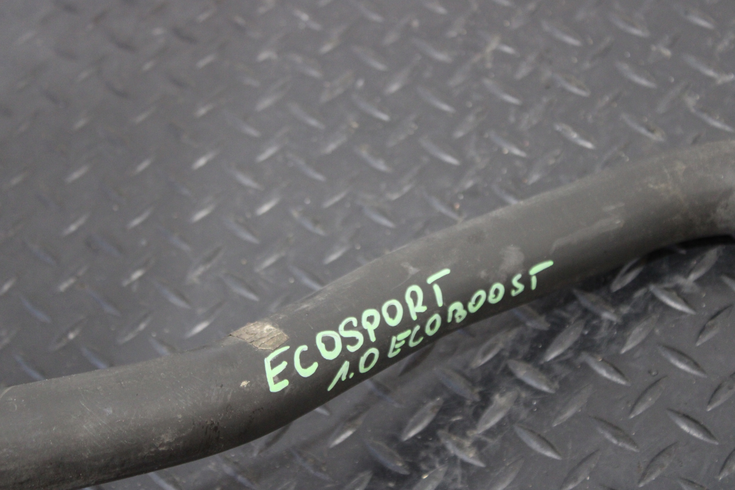 crijevo prijenos vode FORD ECOSPORT II 2 MK2 D4B1-8B273-BA