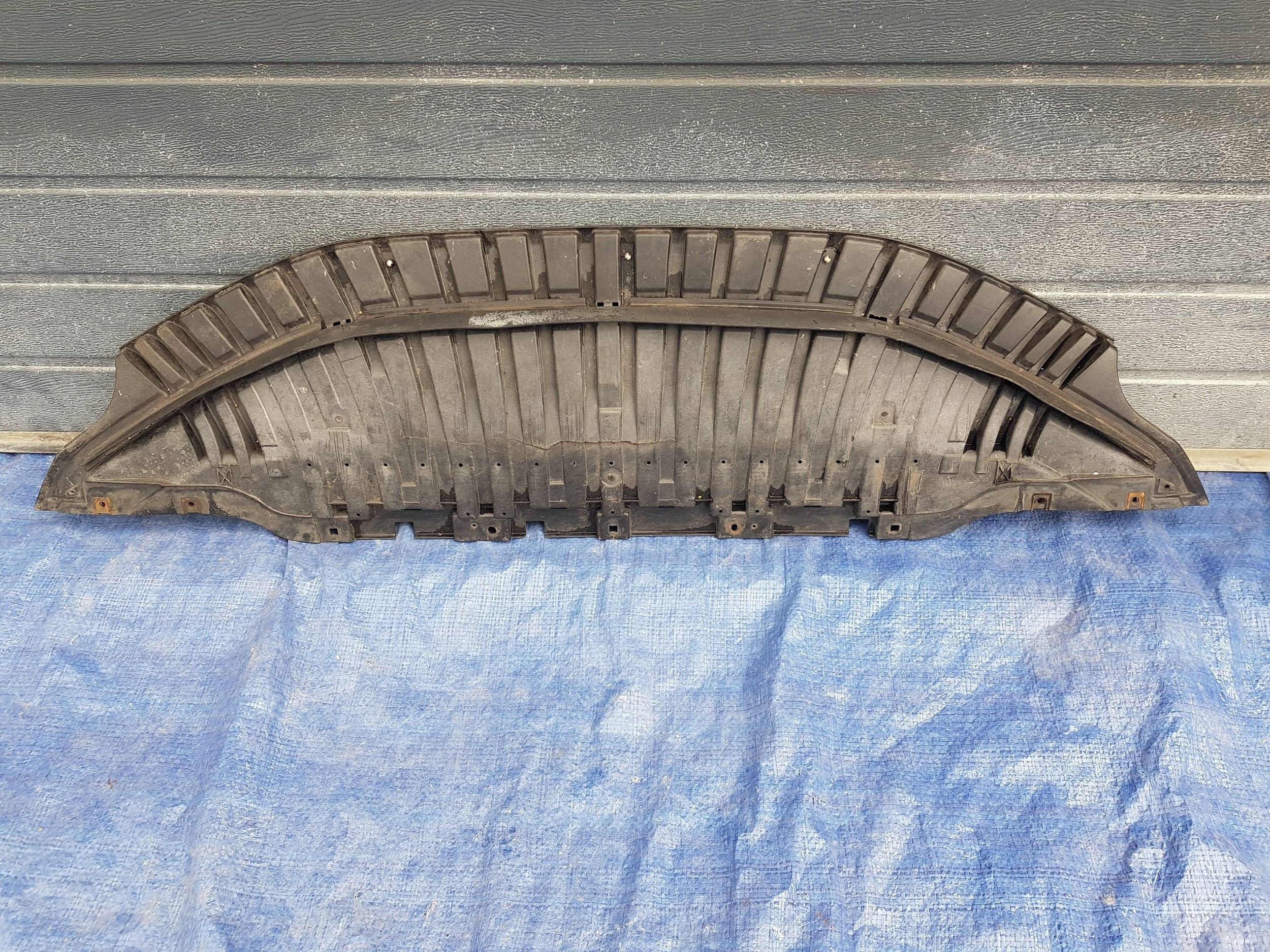 cover lower below bumper of a bumper AUDI A8 D4