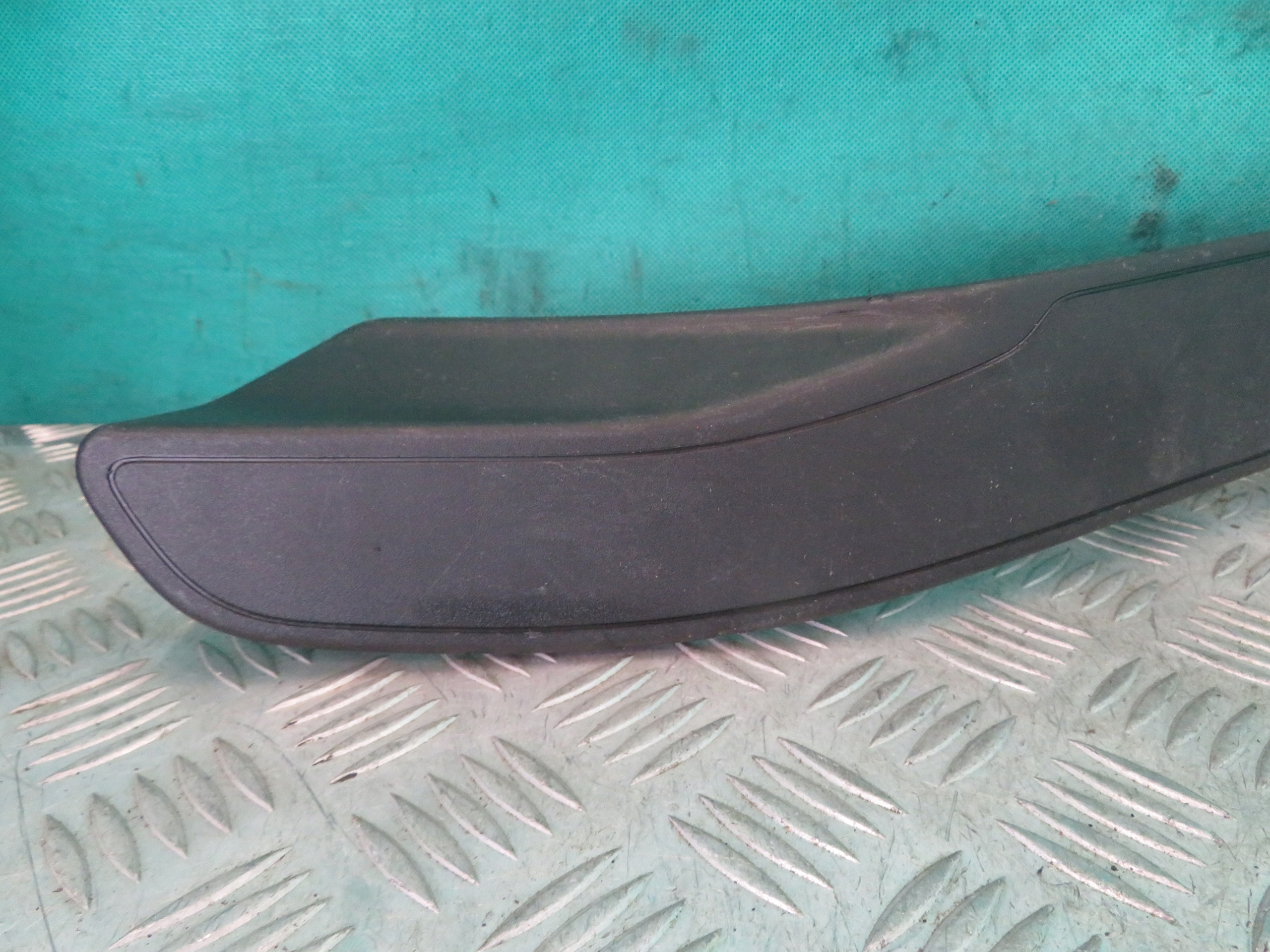 moulding cap threshold cabs SCANIA G410 CNG