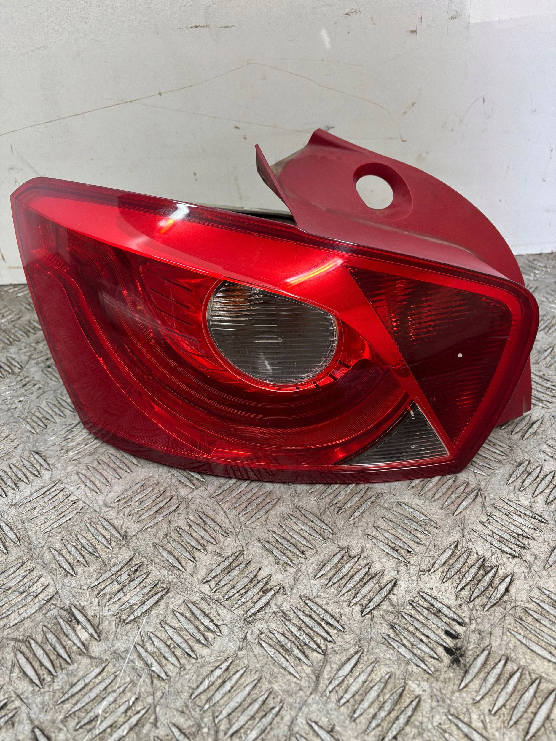 light rear part rear left SEAT IBIZA 6J 09- 5D 6J4945095C