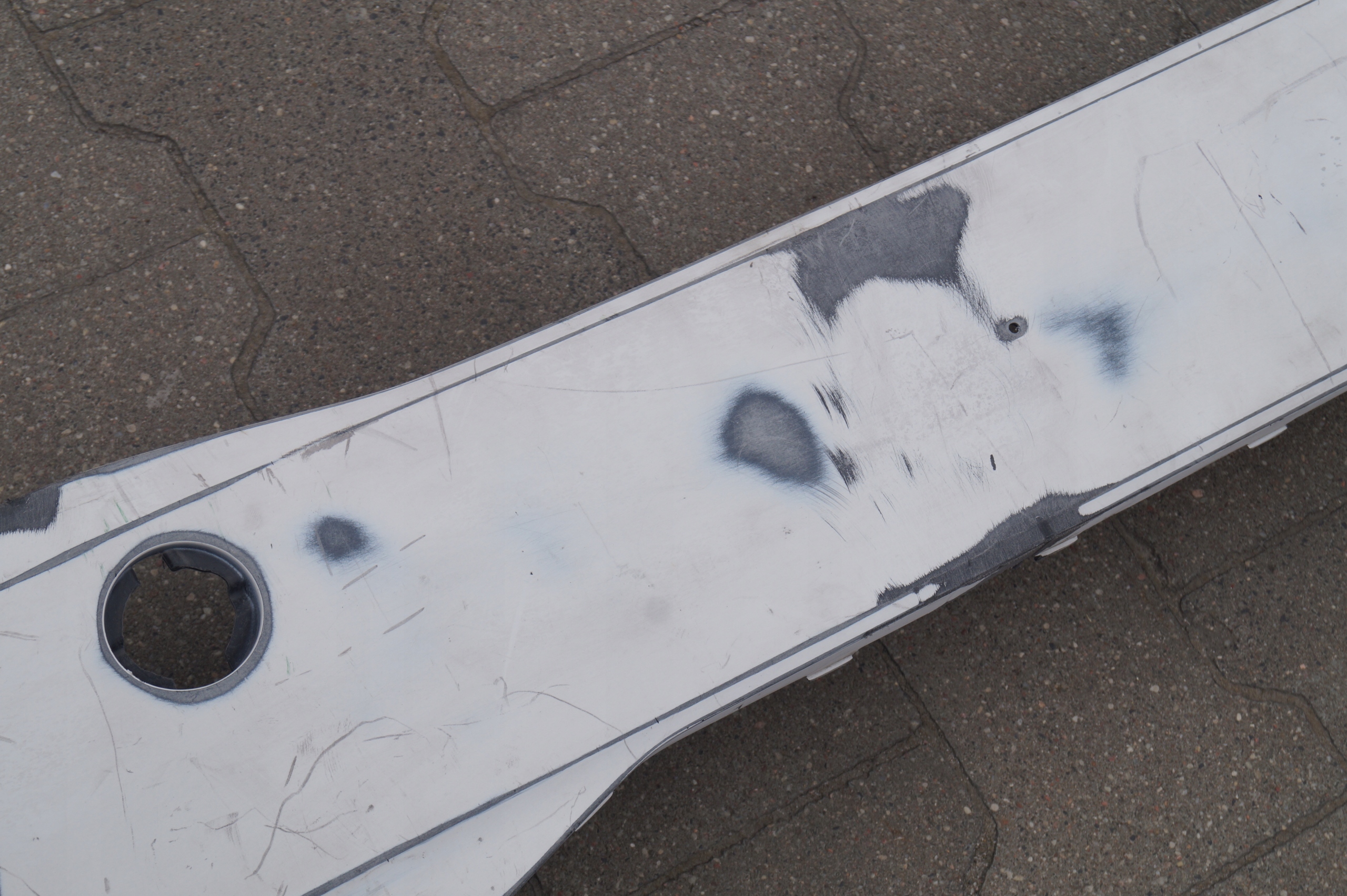 grid moulding for bumper front VW UP UP! LIFT 1S0