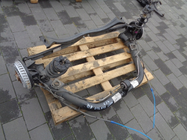 ZAWIESZENIE TYLNE BELKA OŚ SMART FORTWO A453 2022 ROK EQ ELECTRIC Typ samochodu Samochody osobowe