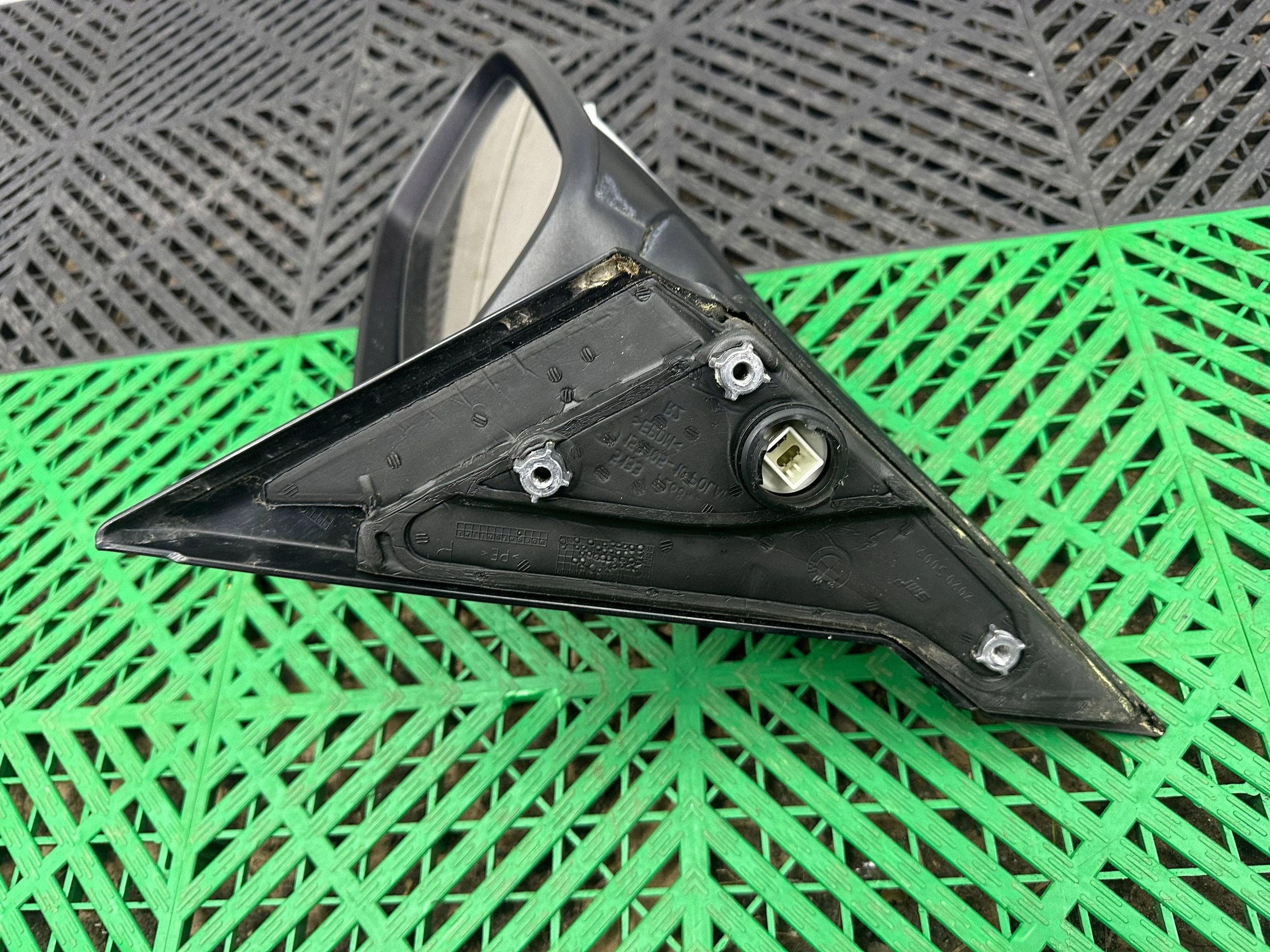 mirror electrics coupe right side BMW 2 F22 F23 5PIN colour A96