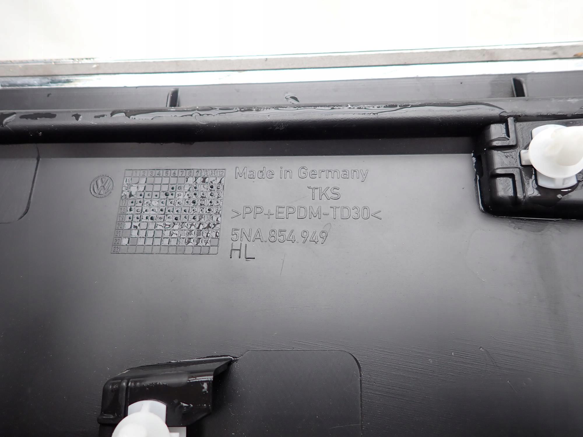 VW TIGUAN II 2 16-24 cap moulding door left rear part