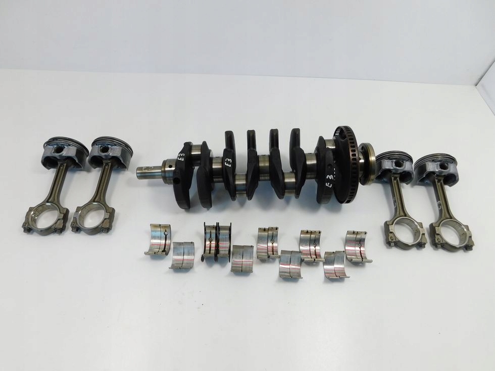 Wał korbowy panewki 2.2 16V DGI Opel Vectra C Zafira B Signum Alfa Romeo JT