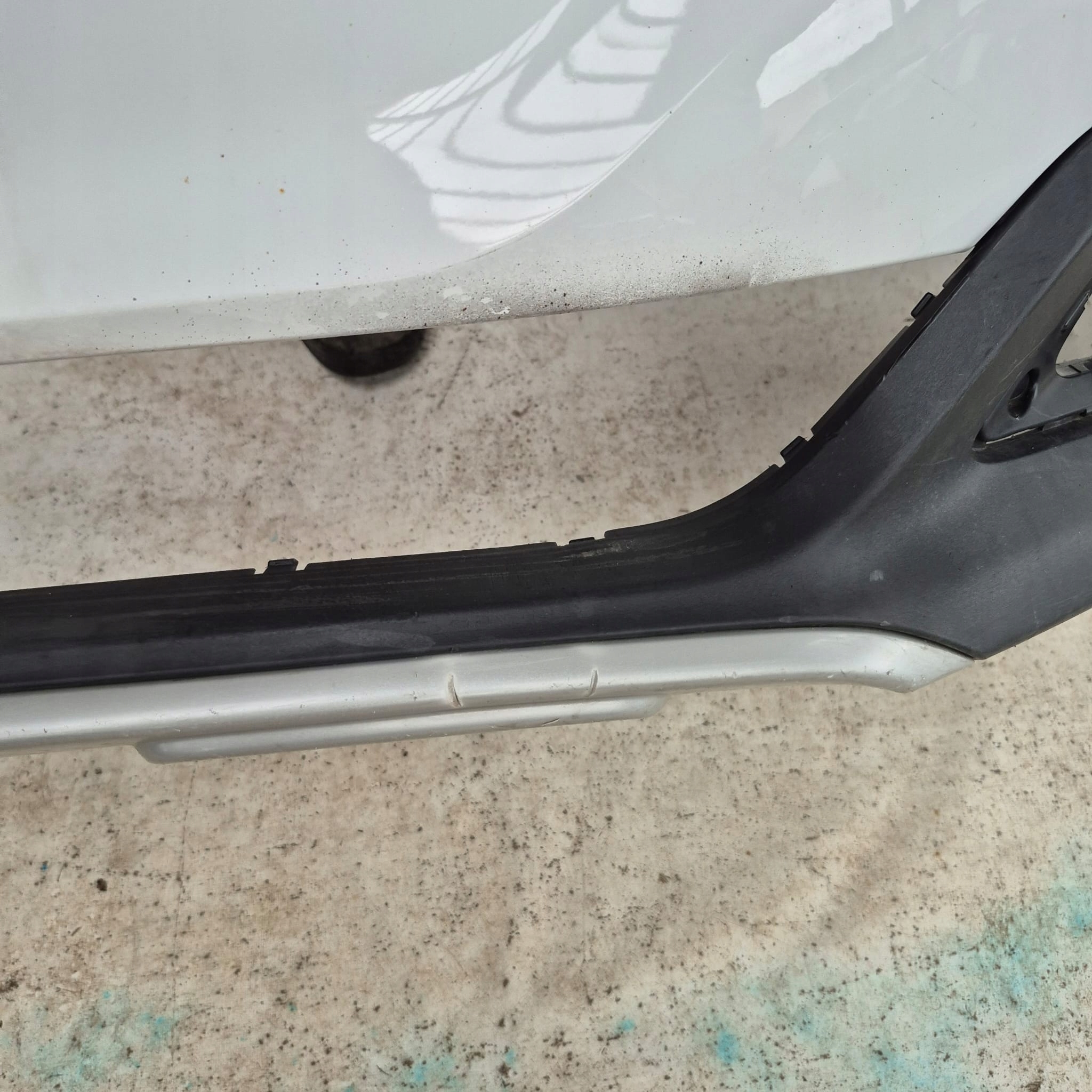 MG ZS and 17- bumper front front