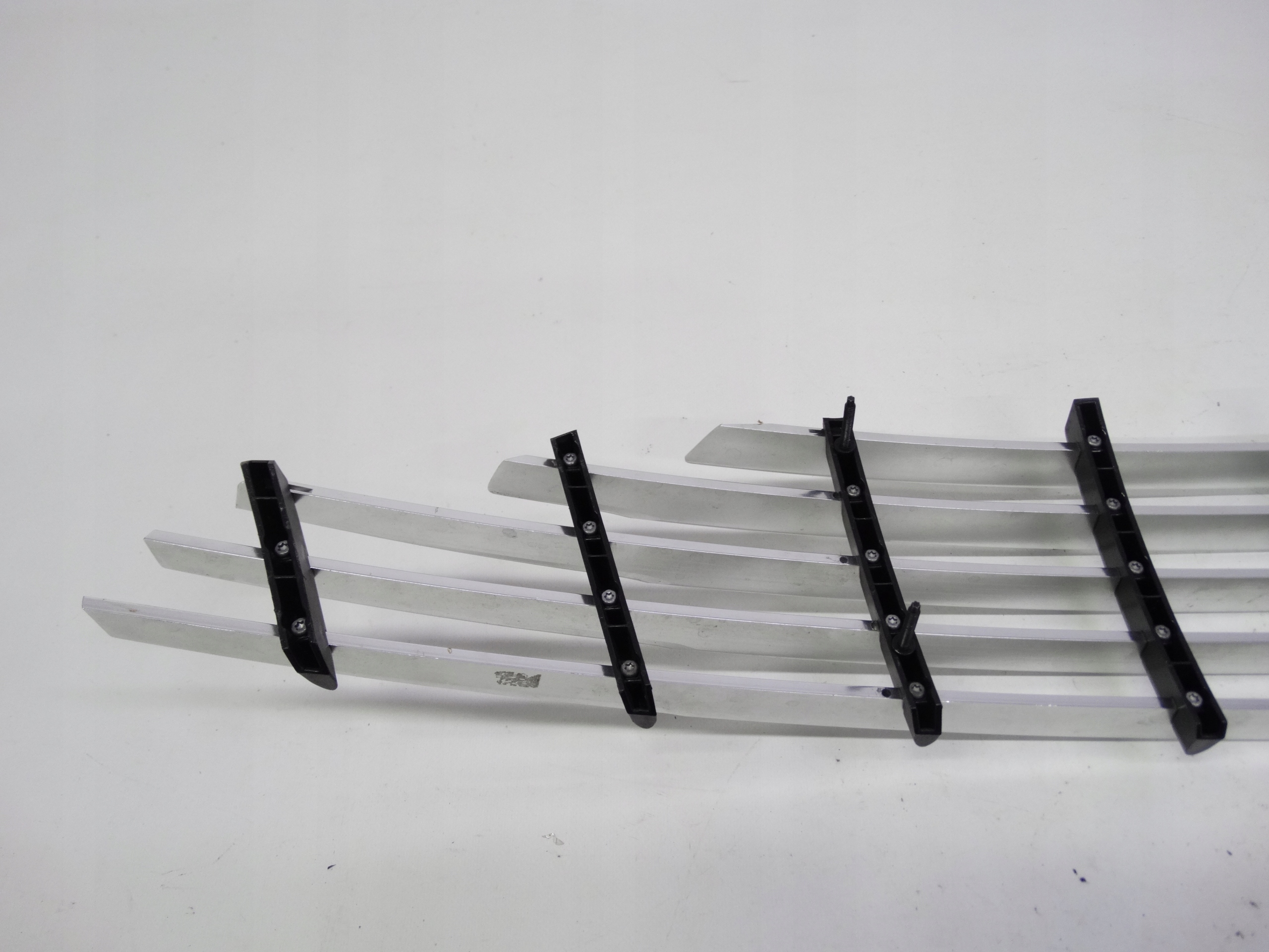 Aston Martin Vanquish I AMV03 Kühlergrill FRONTGRILL Kühlergitter 338A100ABJ - Thumbnail 9