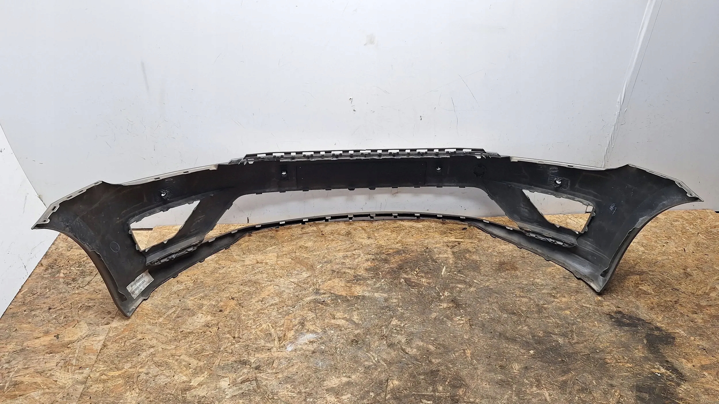 bumper front 510807221F VW GOLF SPORTSVAN 14
