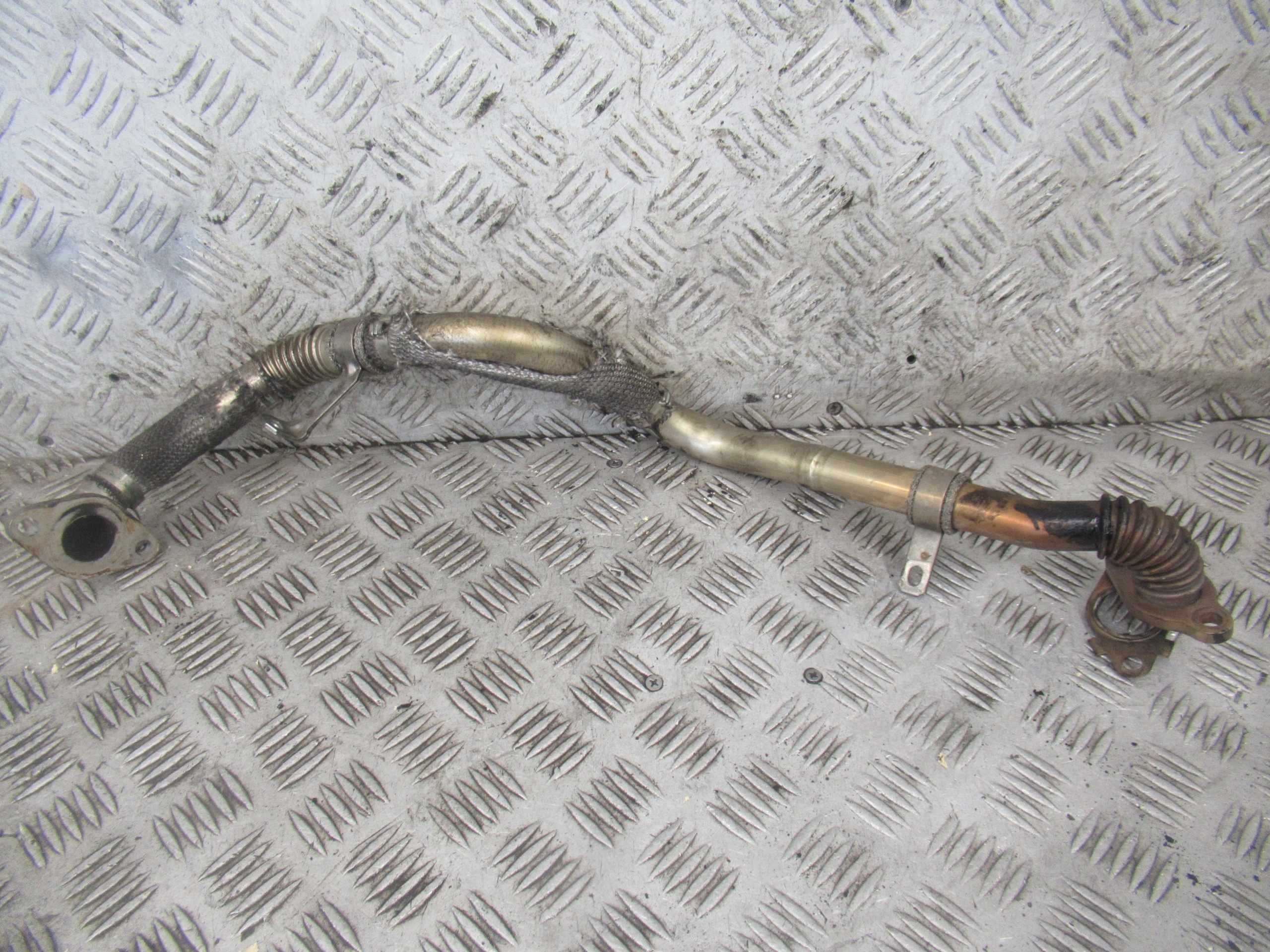 pipe hose wiring EGR VOLKSWAGEN TOUAREG