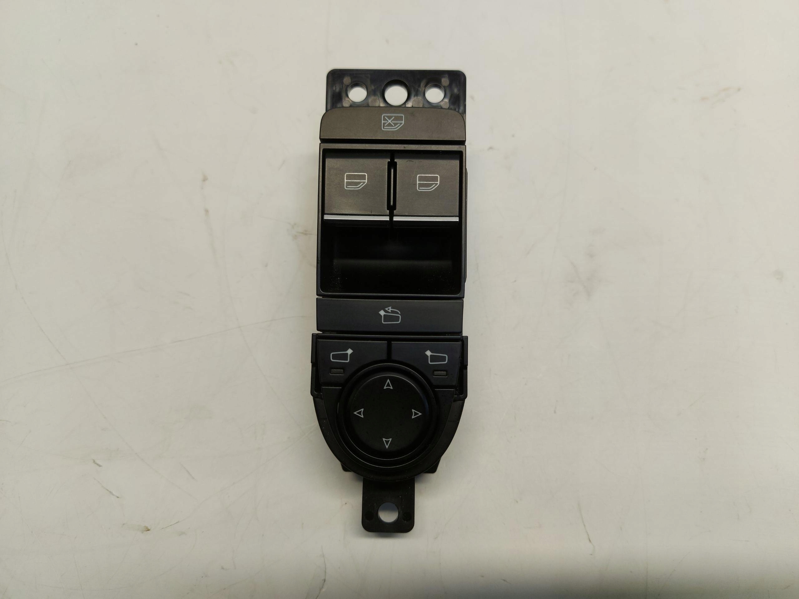 Mazda MX-3095 EL panel switch windows left front dn4j66350