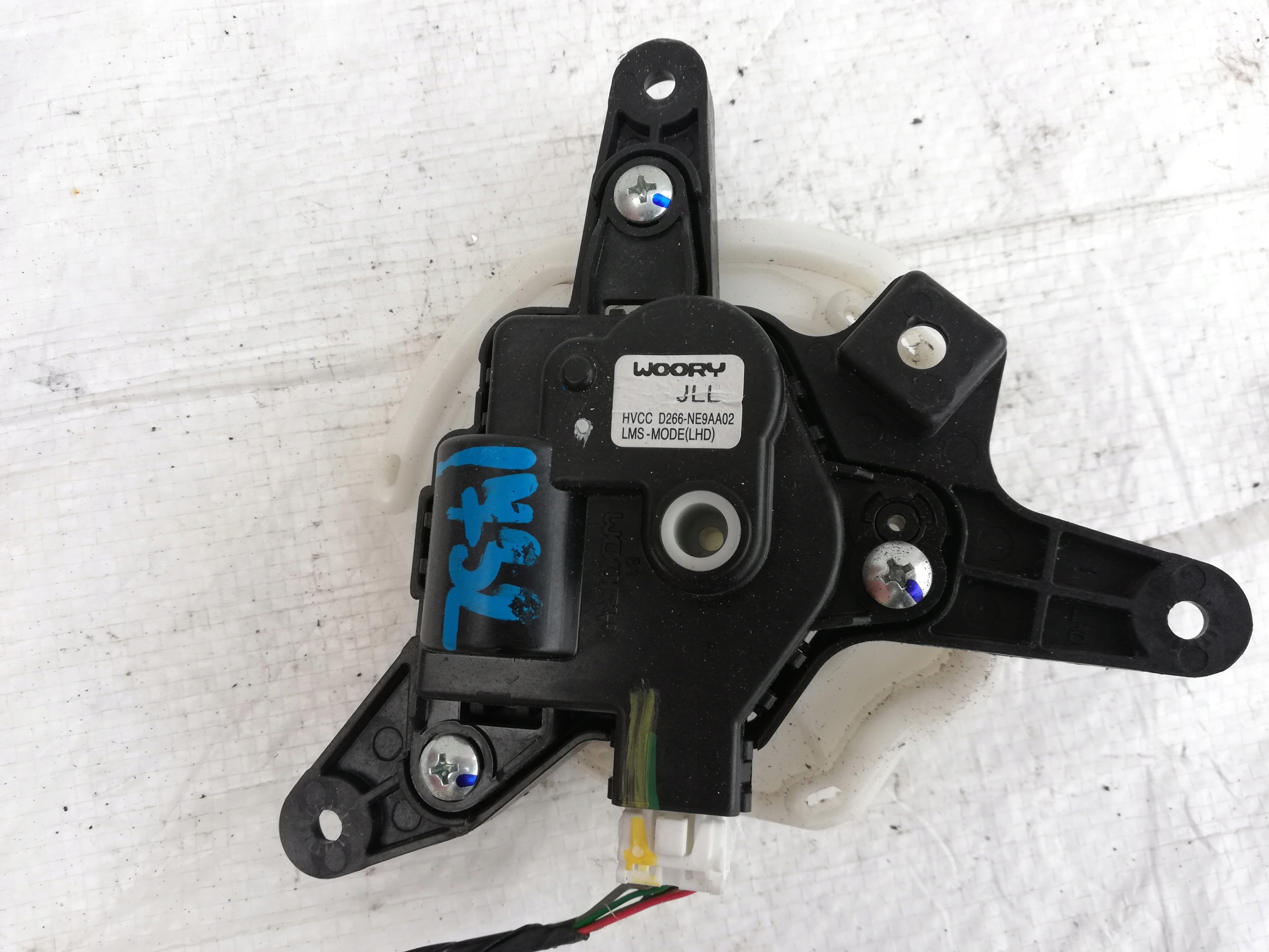 Двигатель обогревателя KIA SPORTAGE III D267-AP9bA02