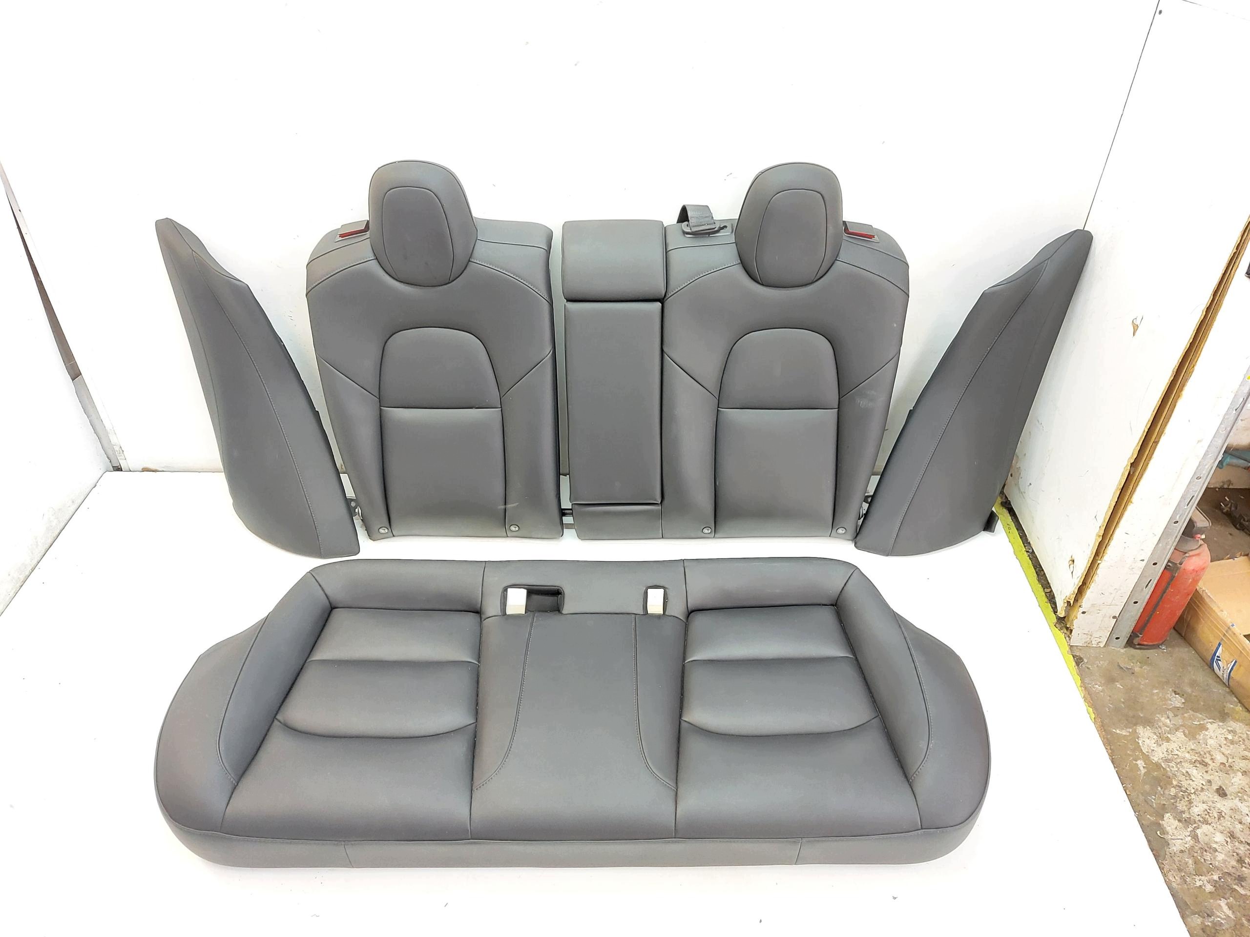 TESLA MODEL 3 2022r sitze komplet