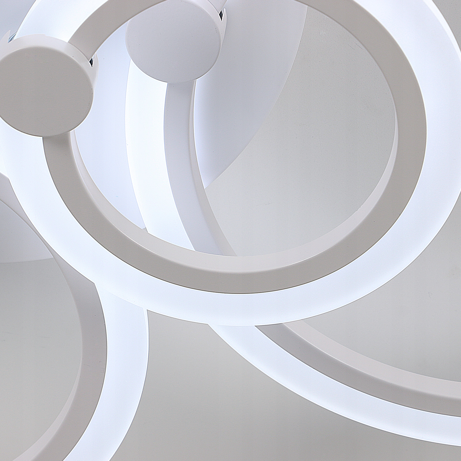 LAMPA SUFITOWA WISZĄCA LED ŻYRANDOL RING NOWOCZESNA 72W 6000K DO SALONU Długość/wysokość 80.5 cm